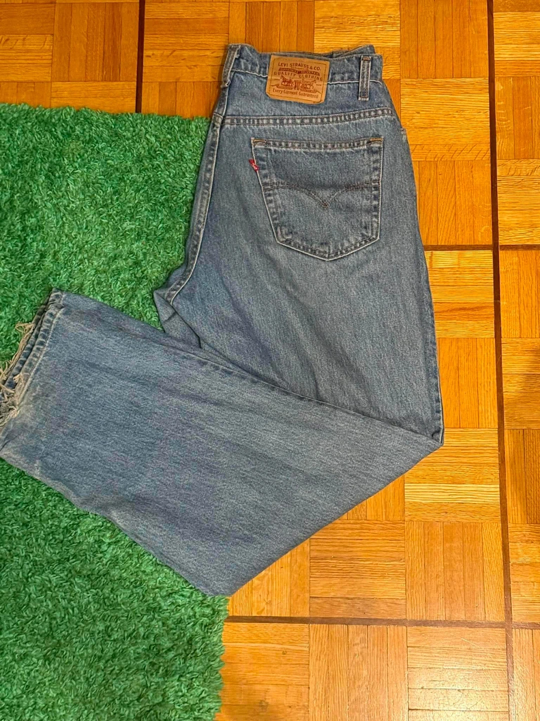 Levi's denim pants 34-32