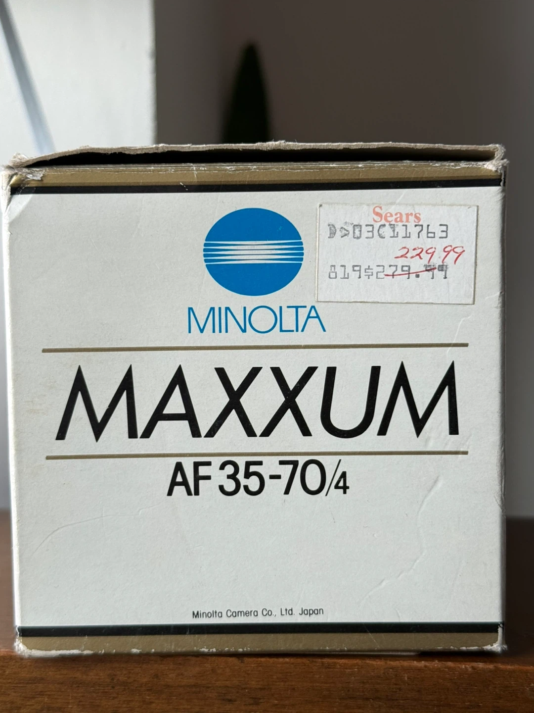 Minolta Maxxum AF 35-70mm f/4 Lens - photo 5