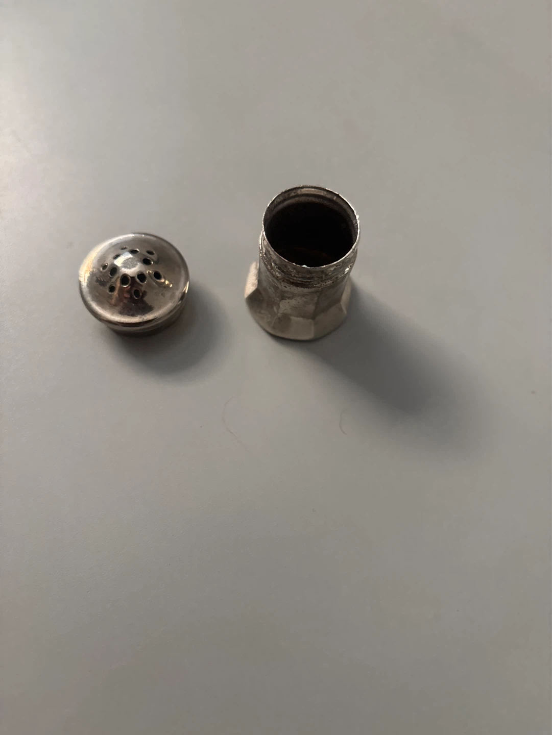 Set of 12 Vintage Salt and PepperSilver Plated  Shakers - photo 4