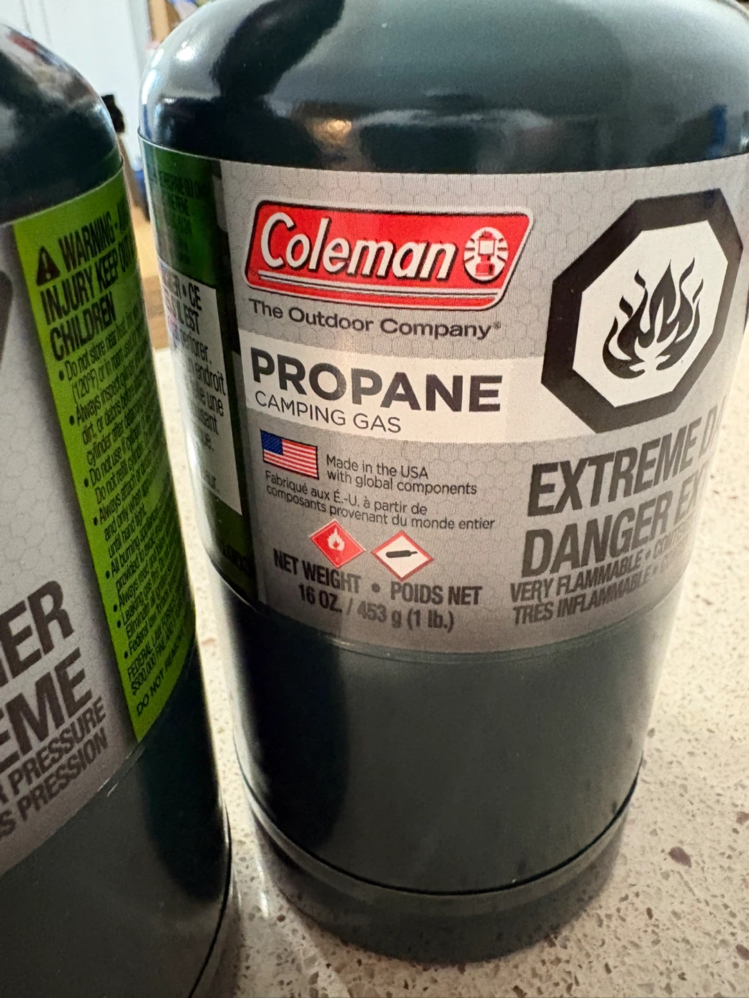 Coleman Propane Camping Gas Tanks (2x 16 oz) - photo 2
