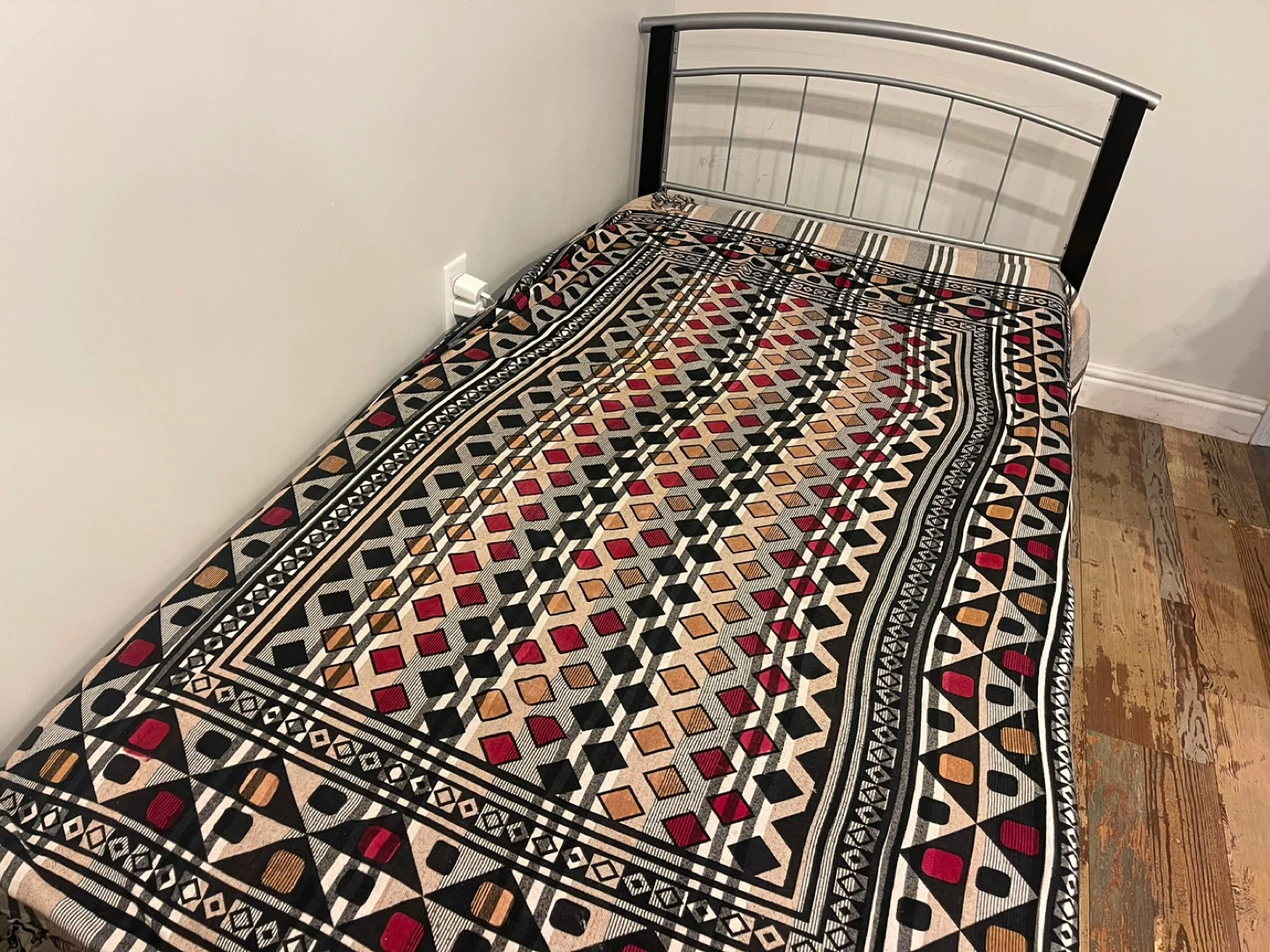 Single Bed Metal Frame