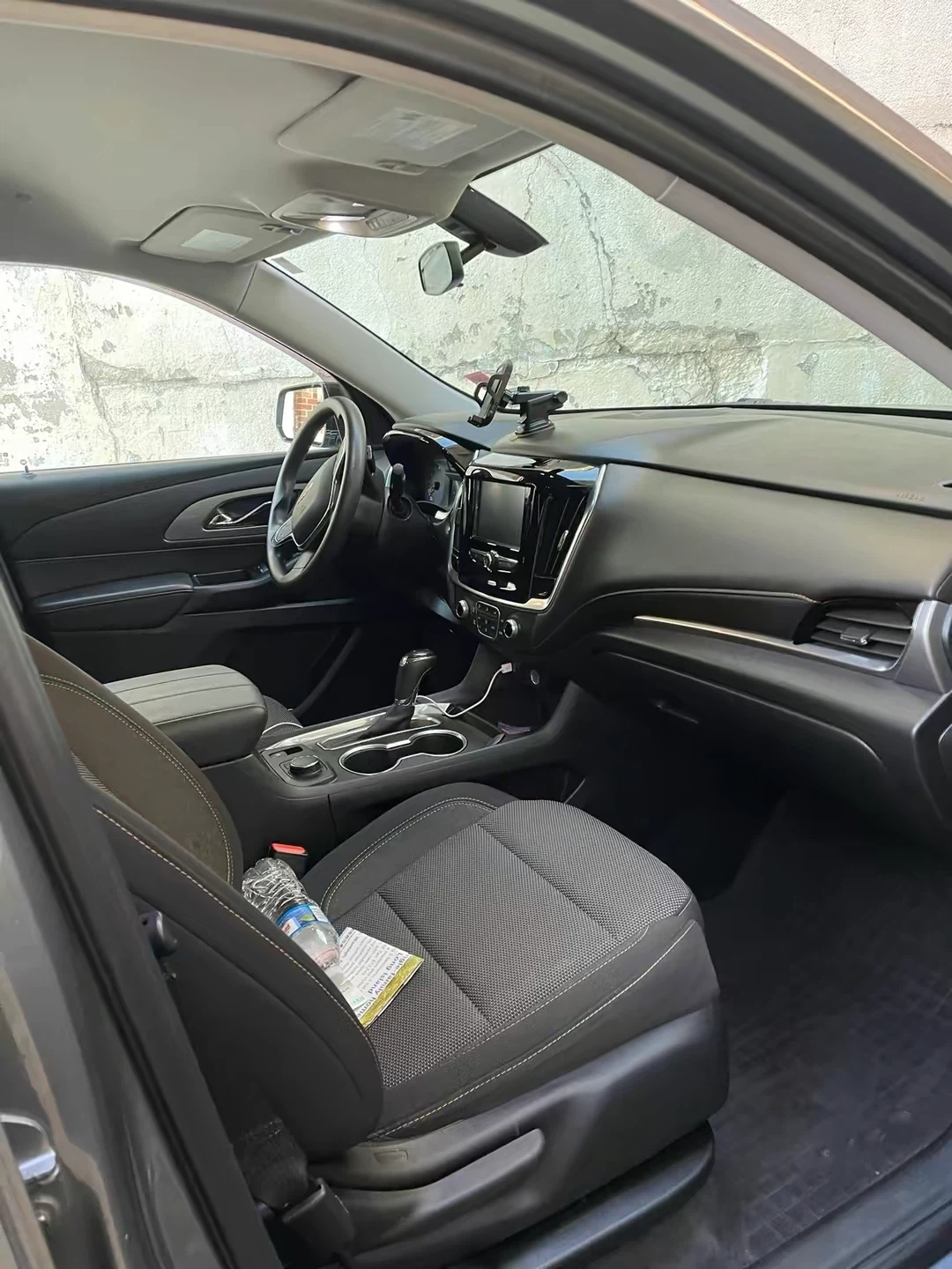 Detailing car