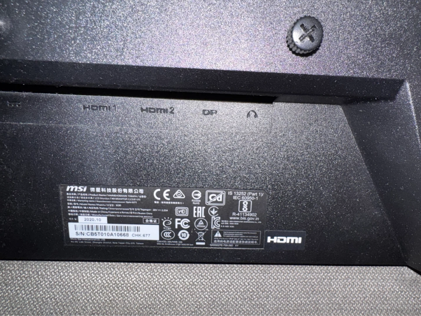 MSI Monitor and desk mount