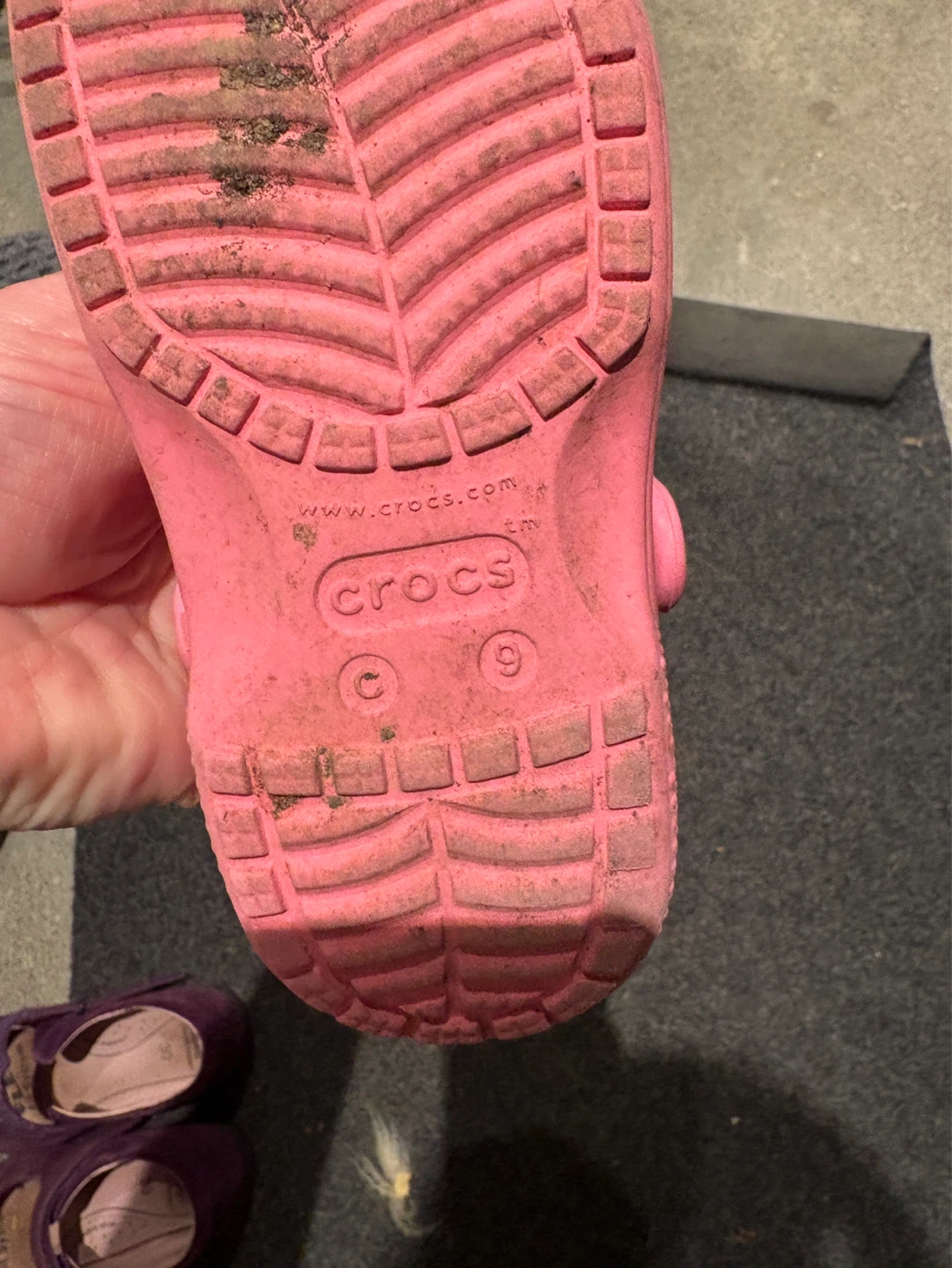 Pink Crocs Size 9 child - photo 3