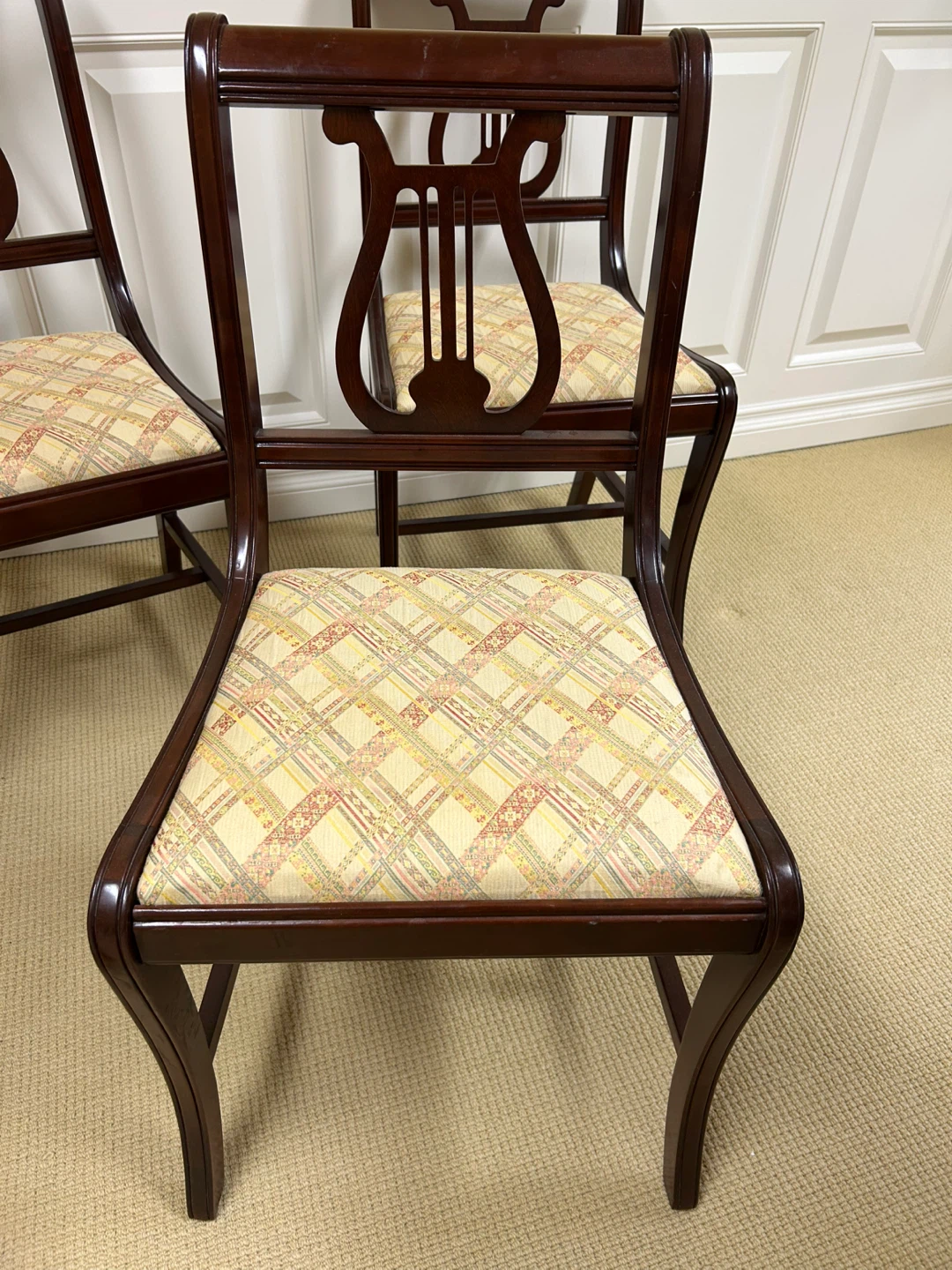 4 Dining Table Chairs - photo 5