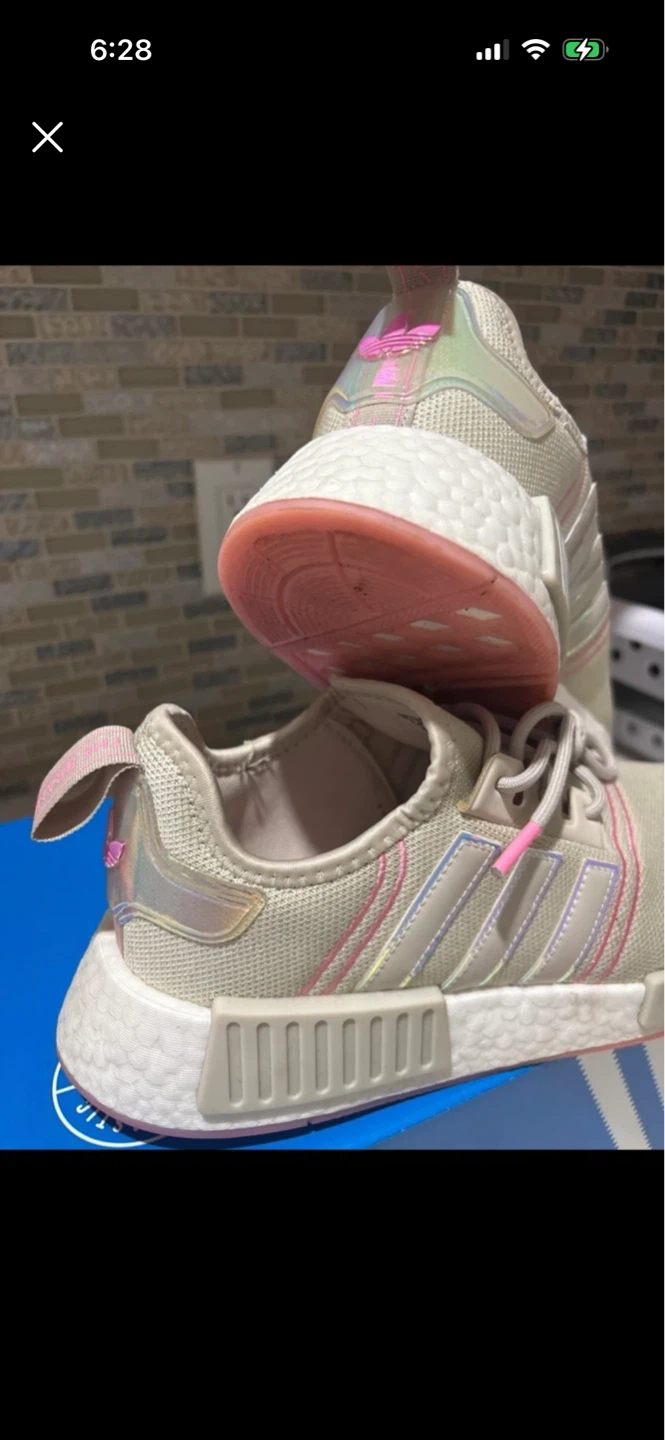 Adidas Runners NMD R1 - photo 2
