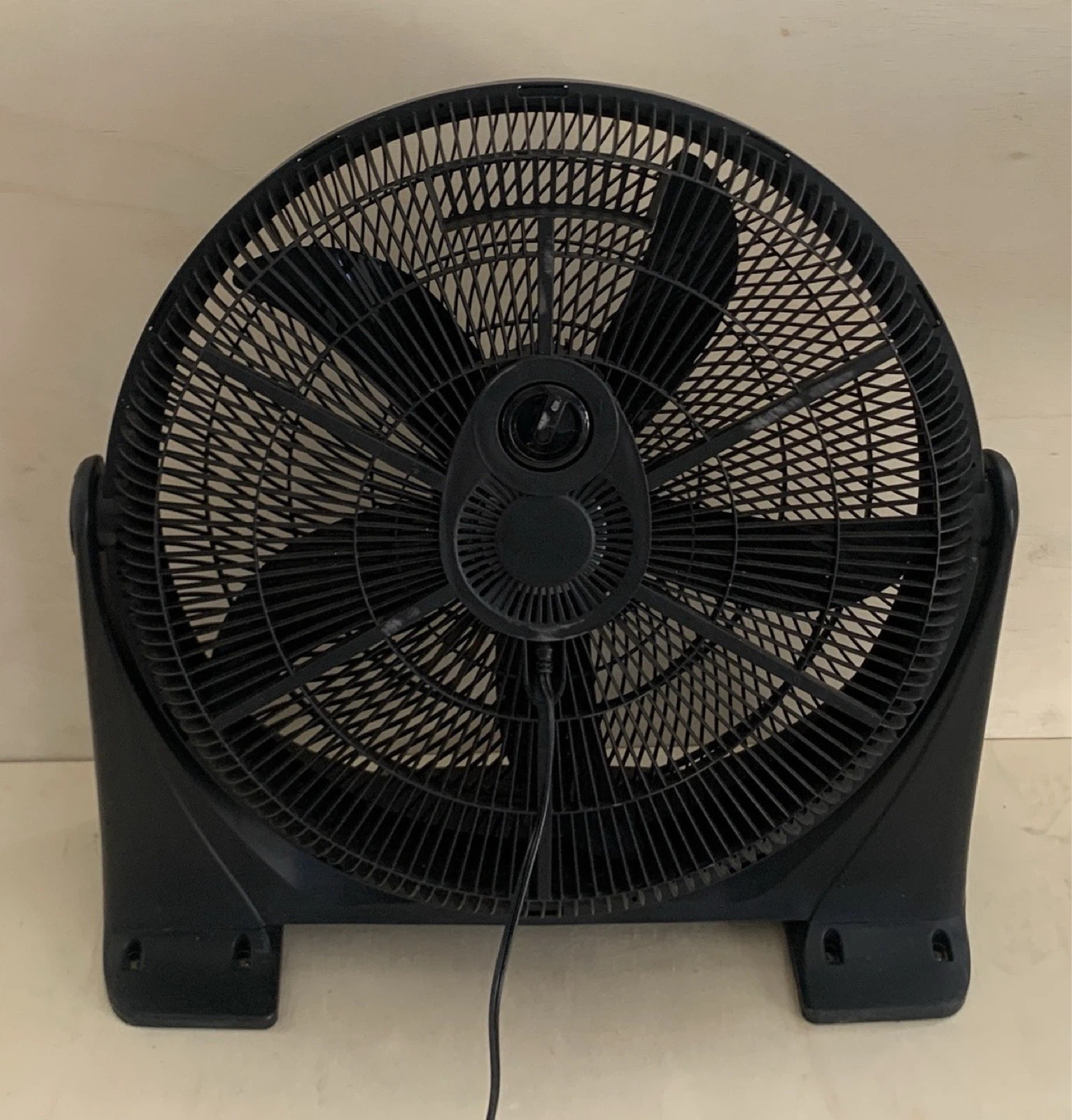 Pelonis Black Box Fan - photo 2