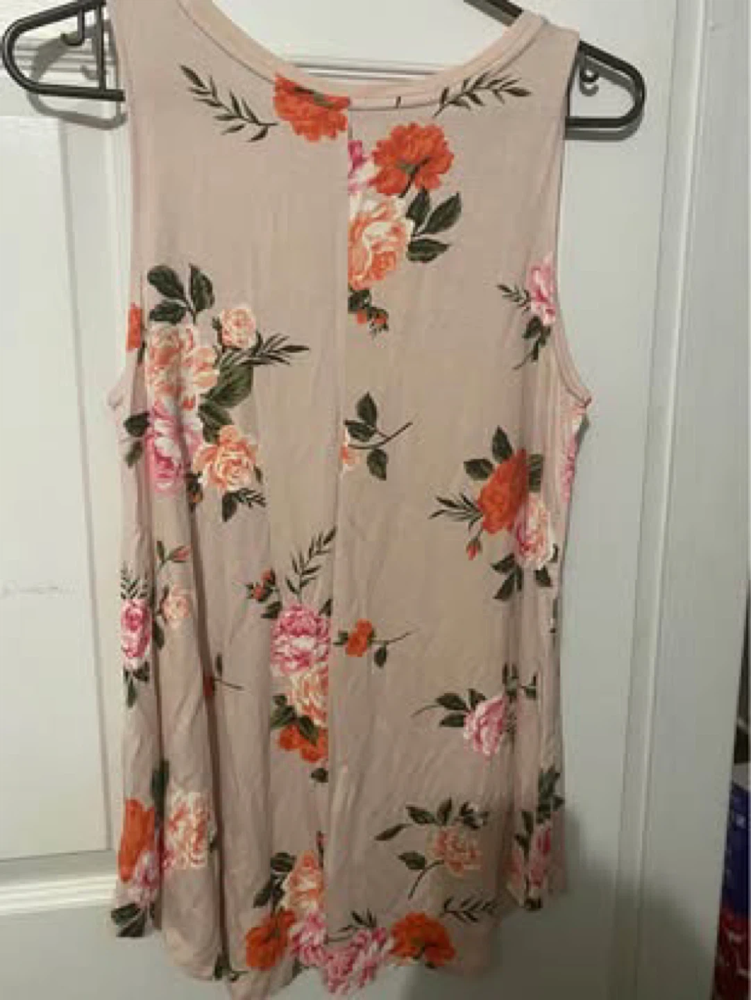 Women's Floral Tank Top size medium new with tags - photo 2