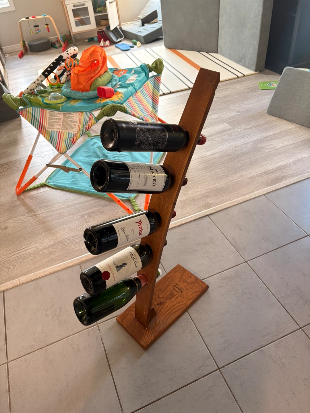 Wooden 5-Bottle Wine Rack