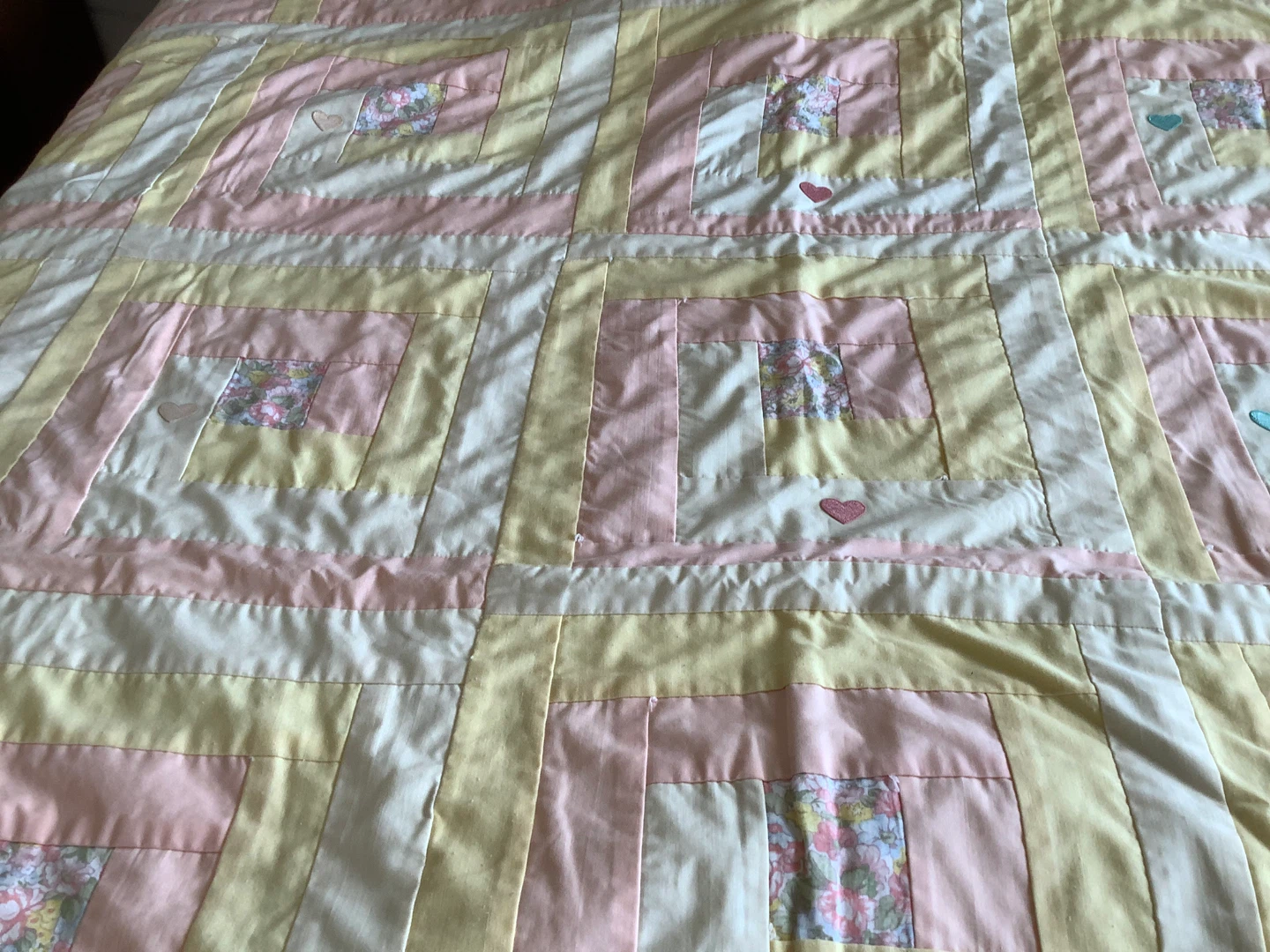 Vintage Hand Crafted Acadian Quilt 🐞 - photo 5