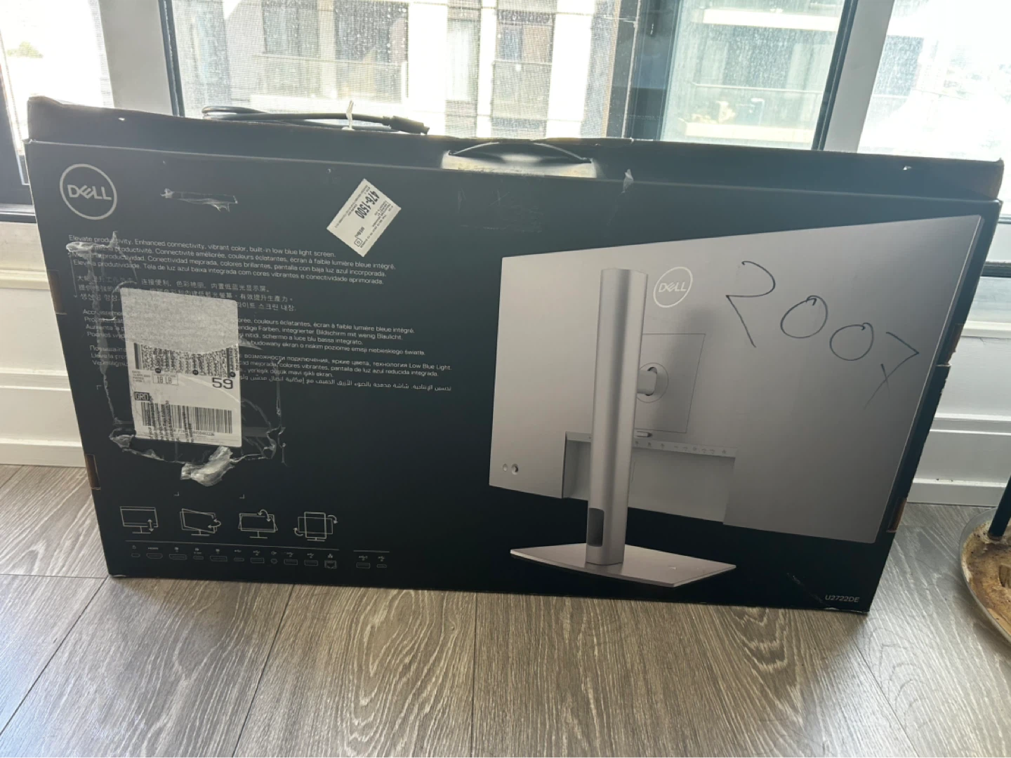 Dell UltraSharp 27 USB-C Hub Monitor - photo 2