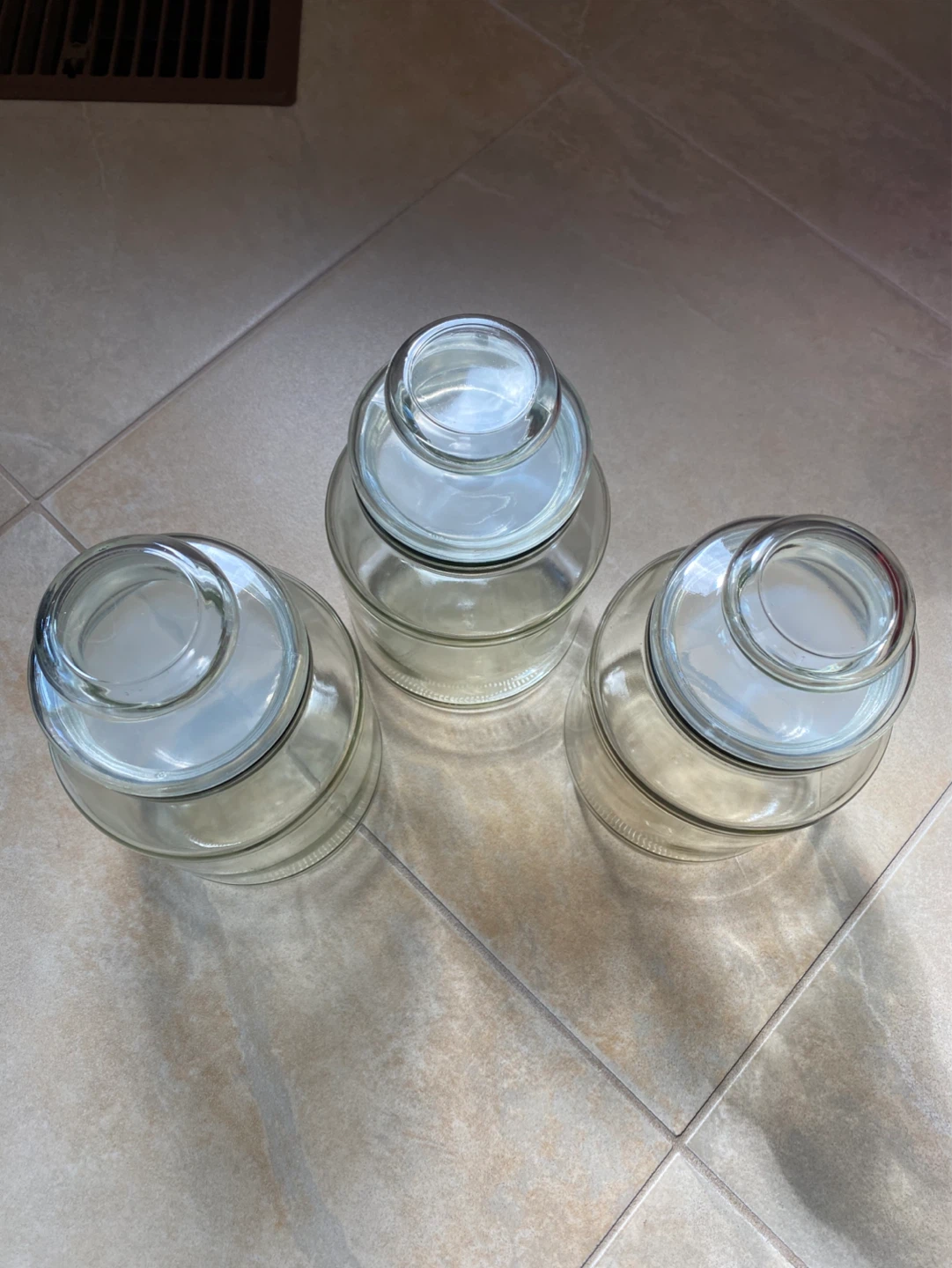 Set of 3 Glass Canisters with Suction Lids - photo 2