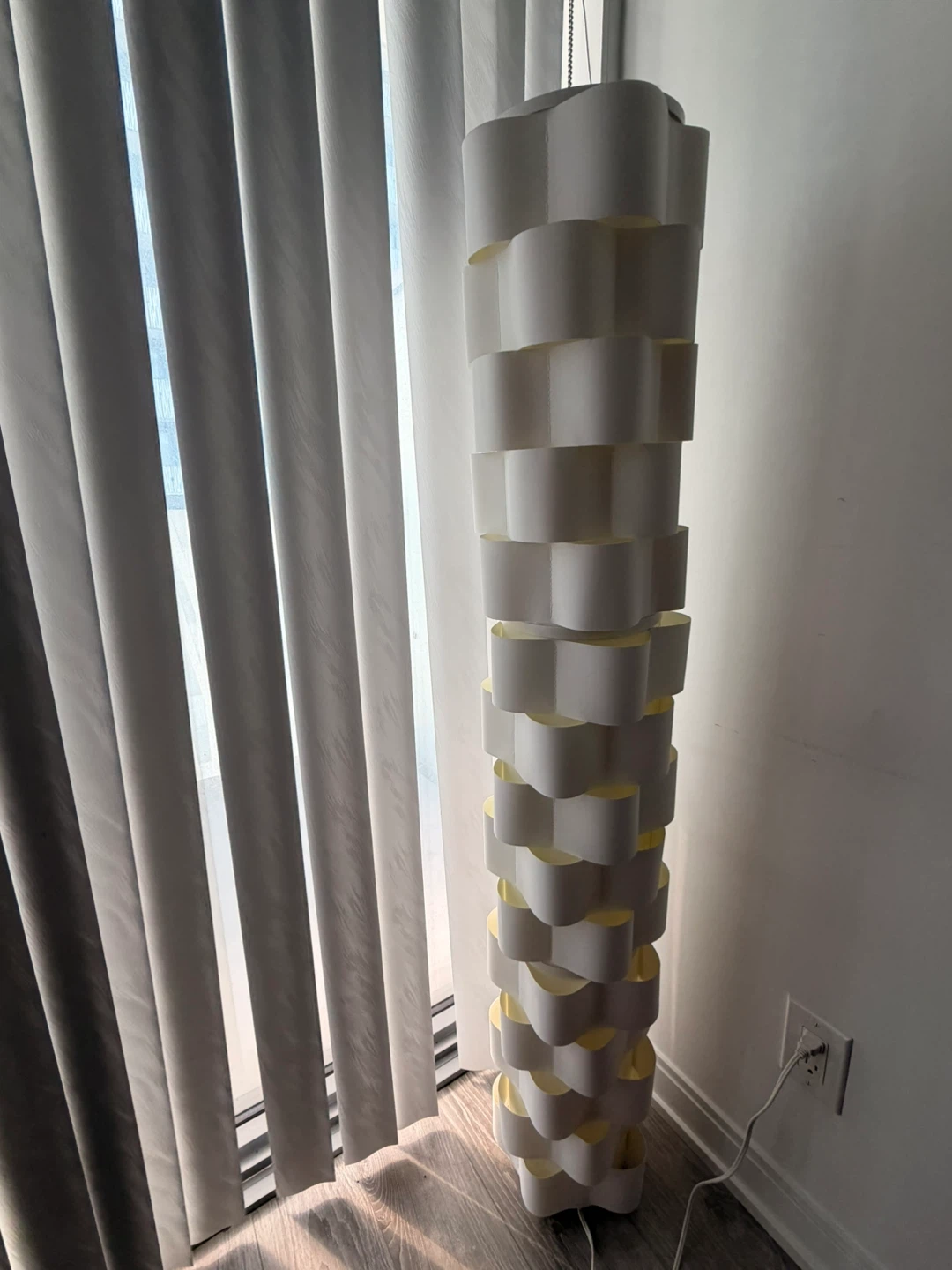 Floor Lamp - photo 2