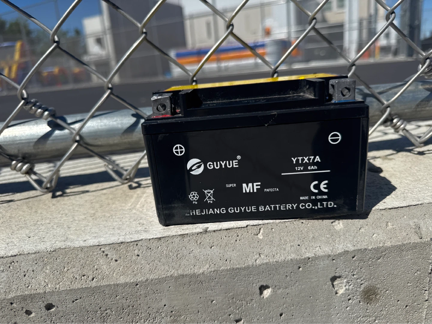 Guyue YTX7A 12V 6Ah Motorcycle Battery - photo 2