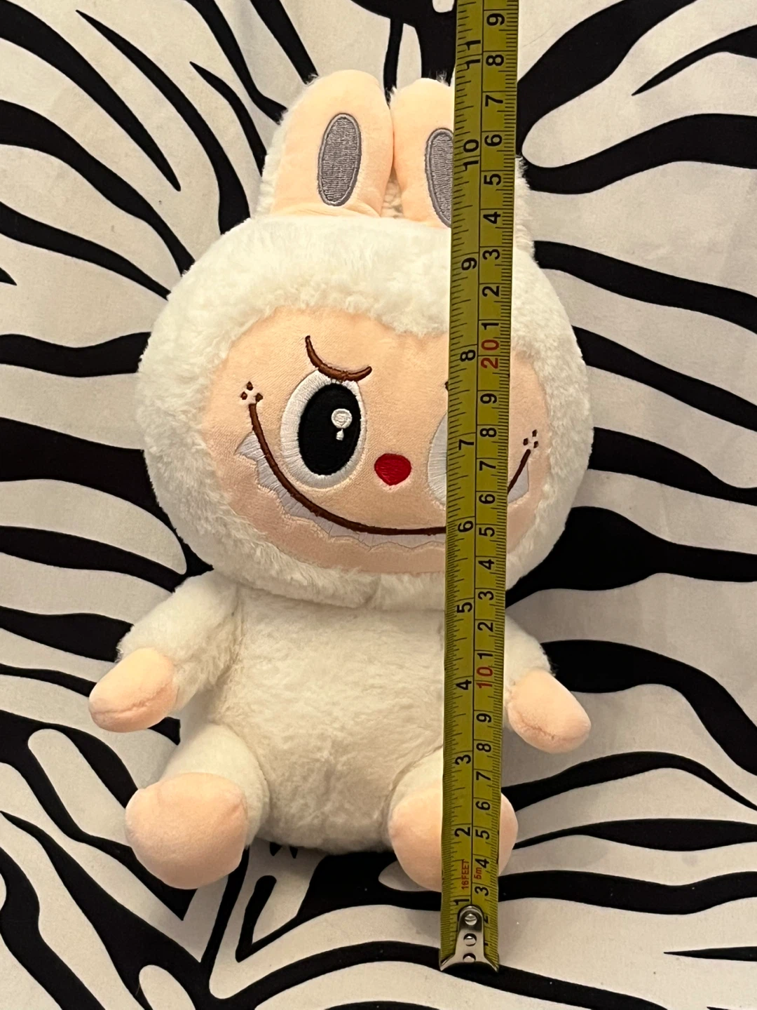 🖤 White Monster Plush Toy 🖤 - photo 3