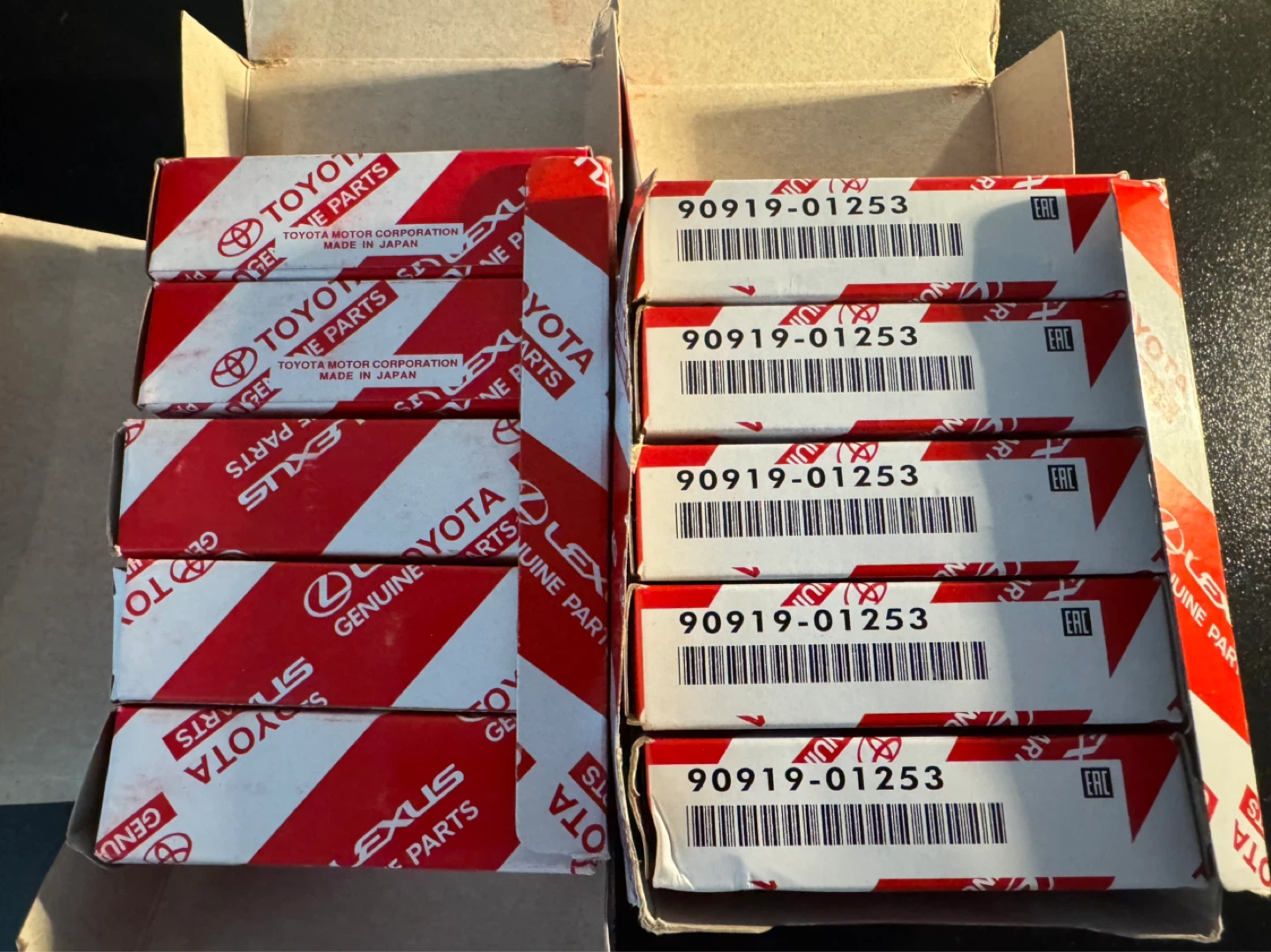 Toyota Spark Plugs (90919-01253) - photo 2