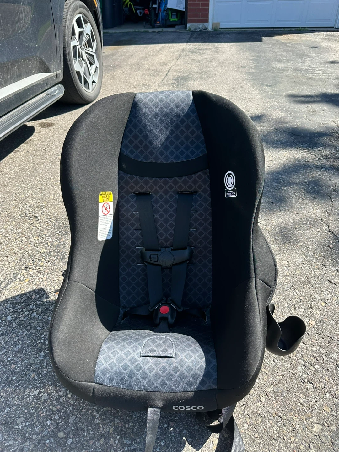 Cosco Scenera Next Convertible Car Seat - Never Accidented - photo 2