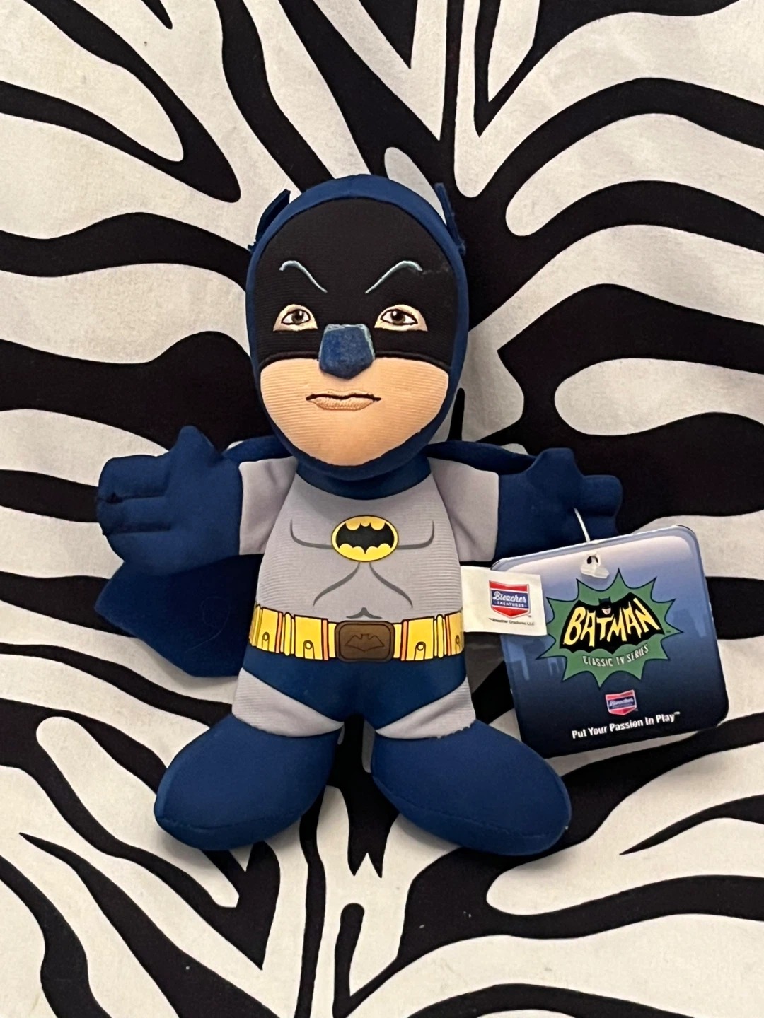 🖤 7-inch Bleacher Creatures Batman plush figure 🖤