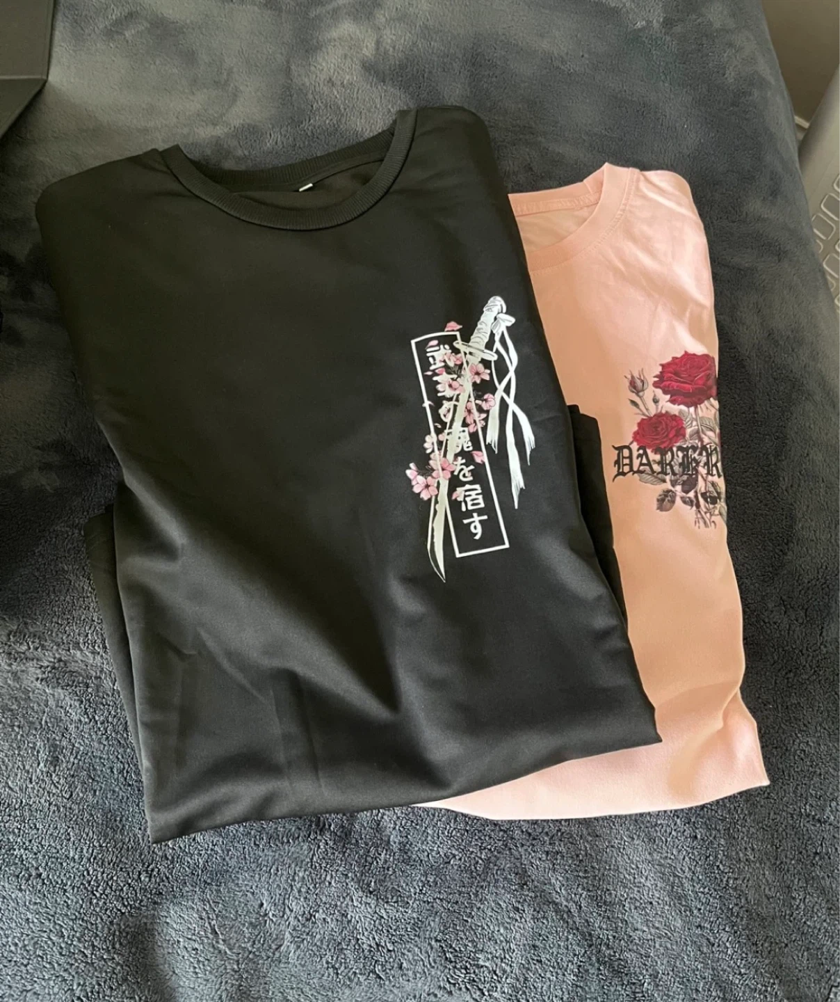 2 medium mens graphic t-shirts