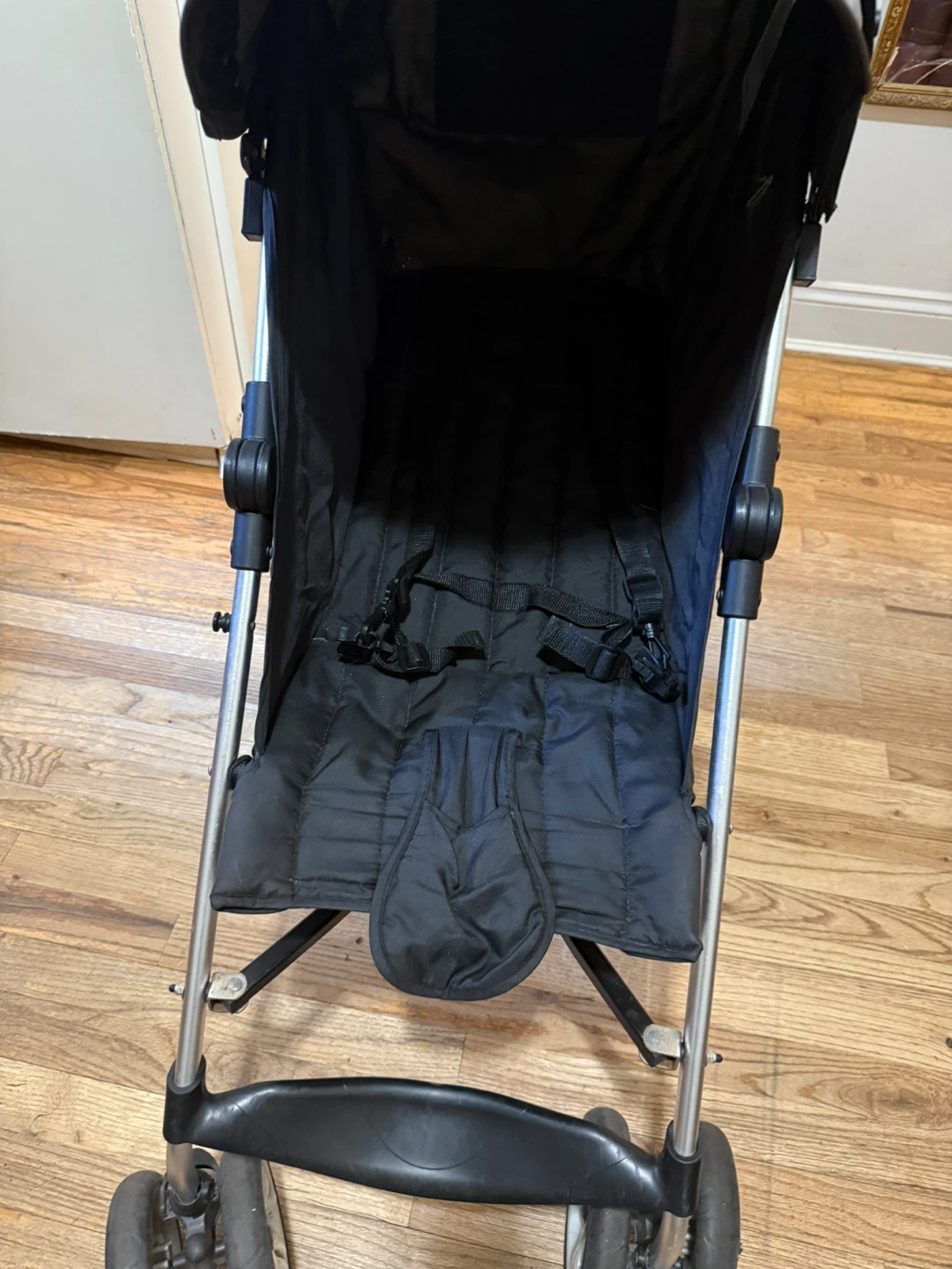 Black Lightweight Stroller - photo 4