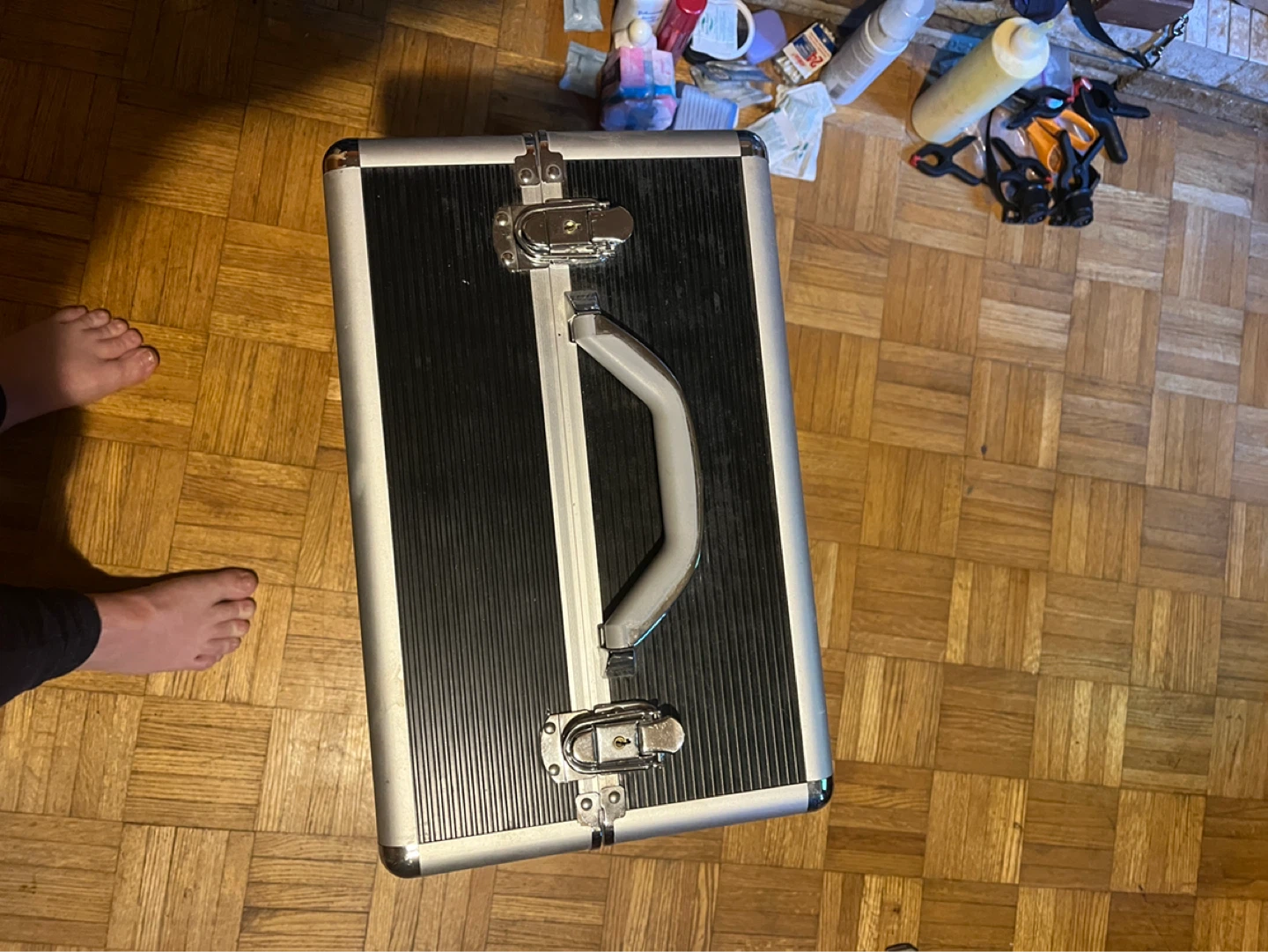 Makeup Case with Wheels - photo 4