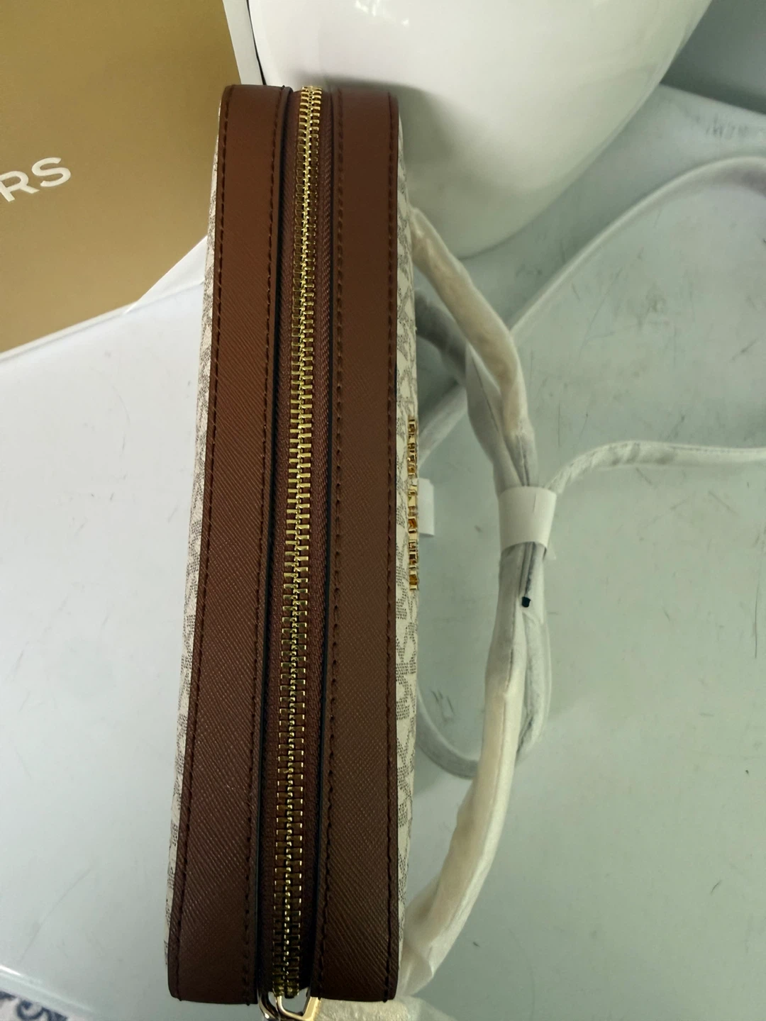 Michael Kors Camera Bag - photo 5