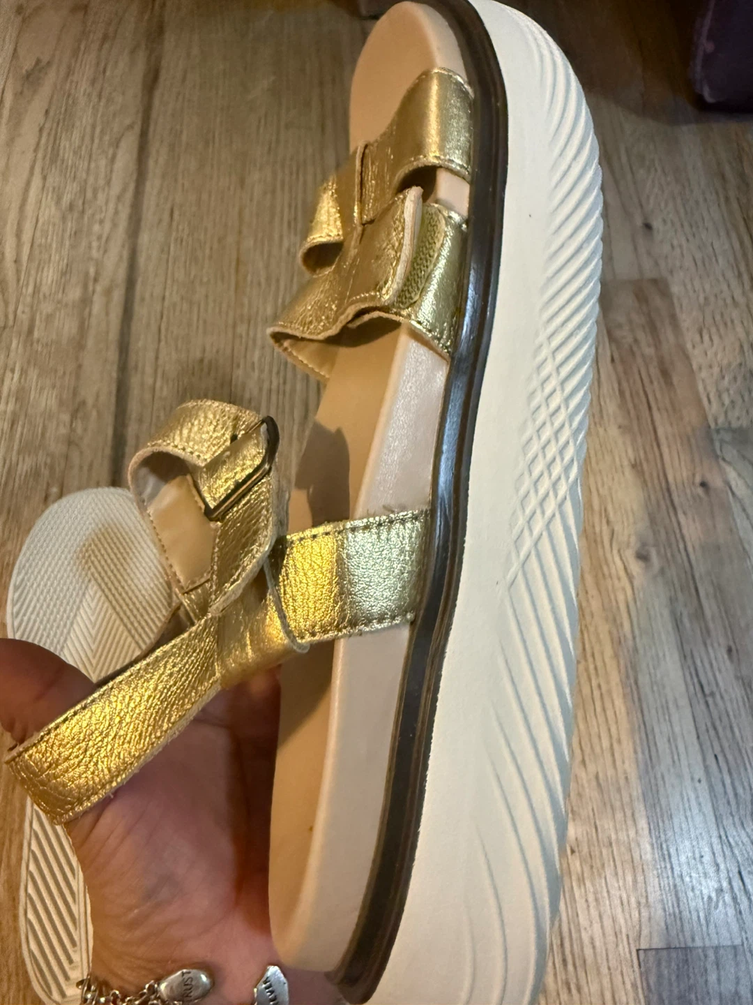 Vionic Gold Leather Strappy Sandals - photo 3