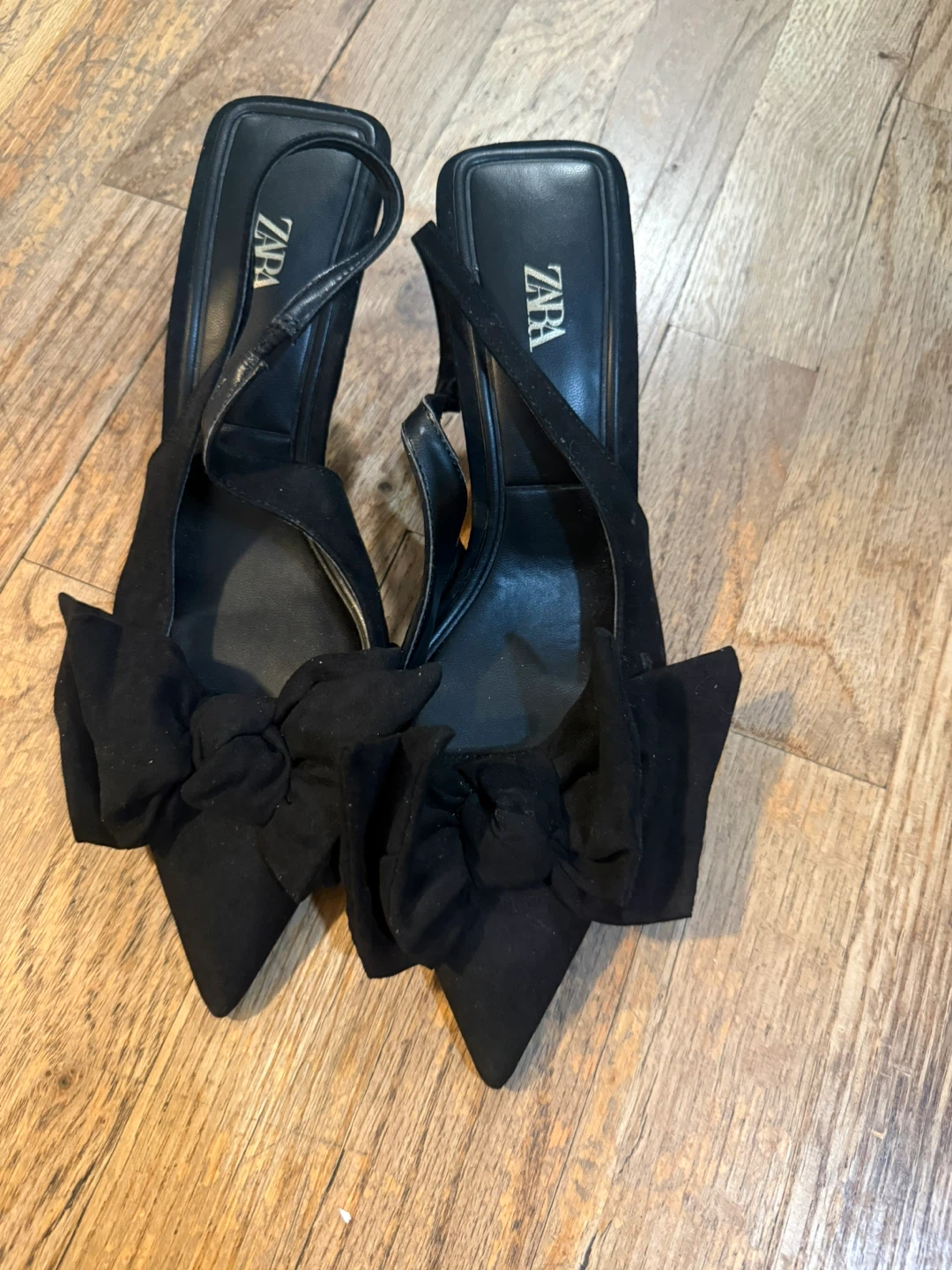 Zara Black Suede Bow Heels - photo 4