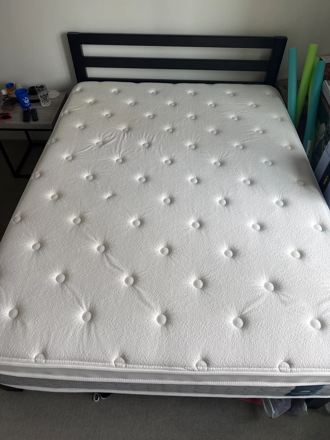 Queen size DCoolultra Hybrid Mattress