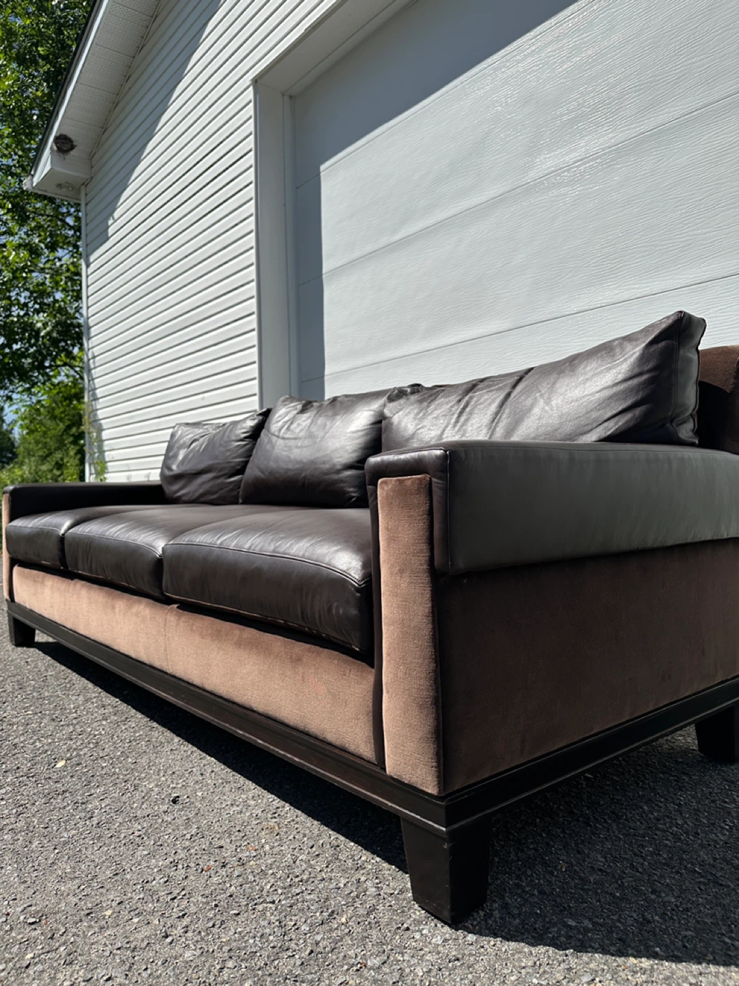 Barbara Barry for Henredon Designer Leather Sofa (CAN DELIVER) - photo 4
