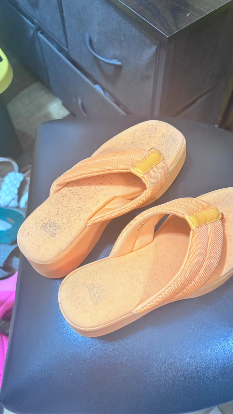 Wild Fable Orange Platform Flip Flops Size 7