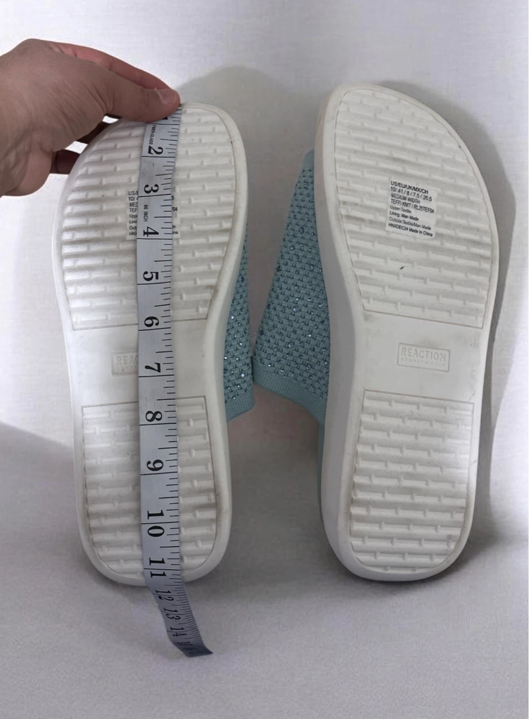 Women's Light Blue Rhinestone Flip Flop Sandals Size 10 - photo 3