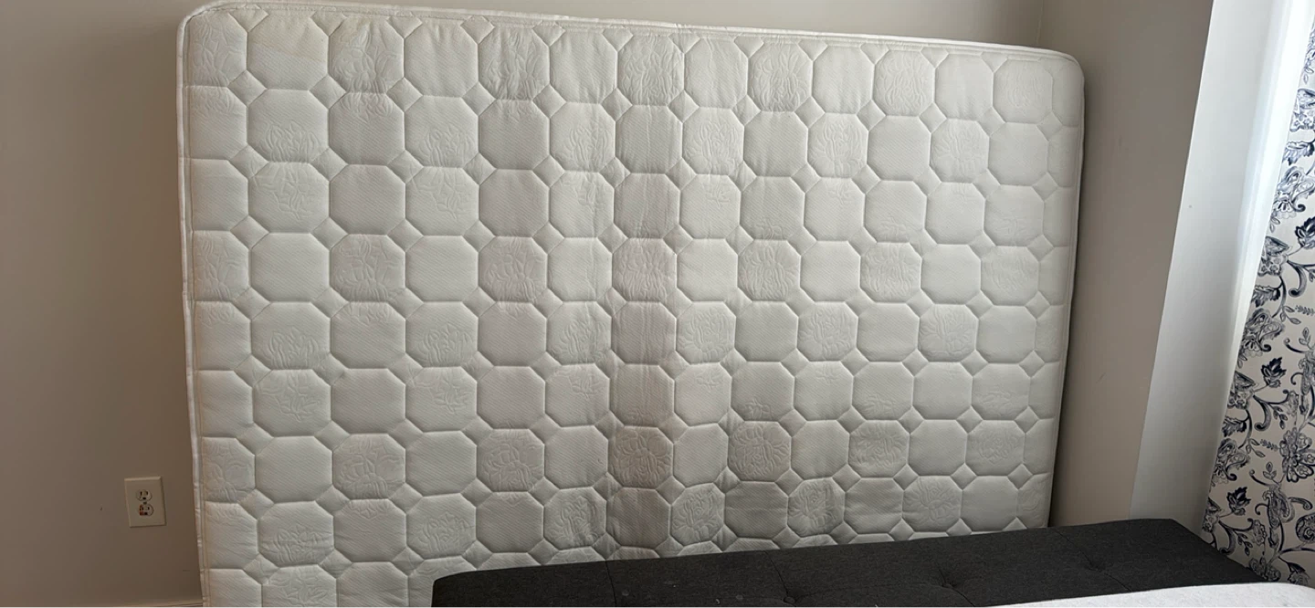 White Mattress