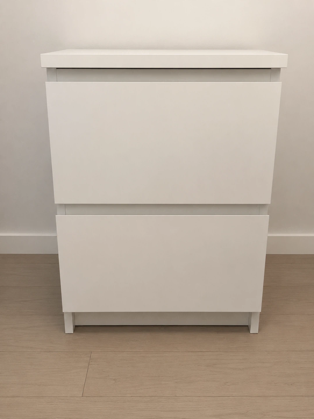 White 2-Drawer Nightstand