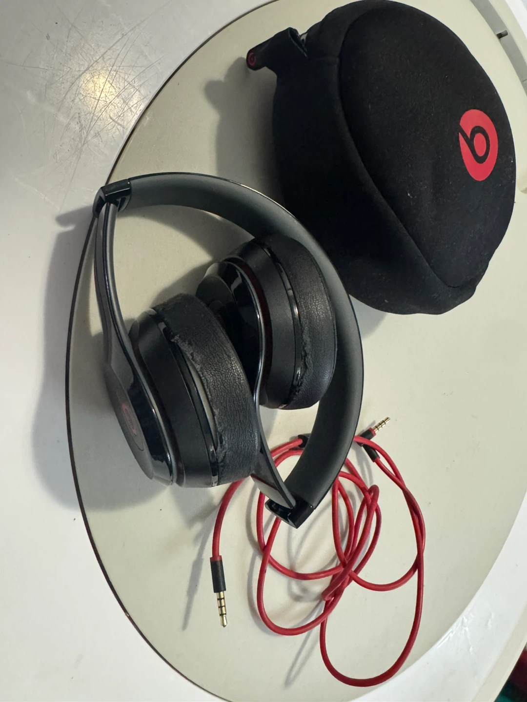 Beats Solo HD Headphones with Carrying Case