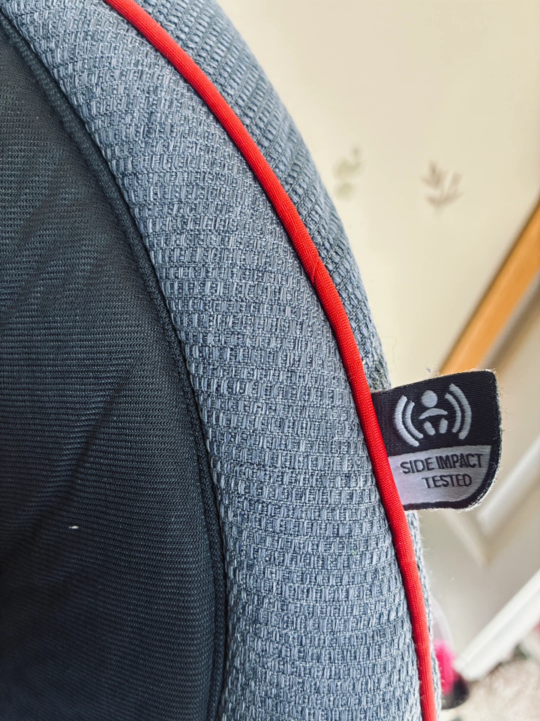 Evenflo SureRide Titan 65 Convertible Car Seat - photo 2