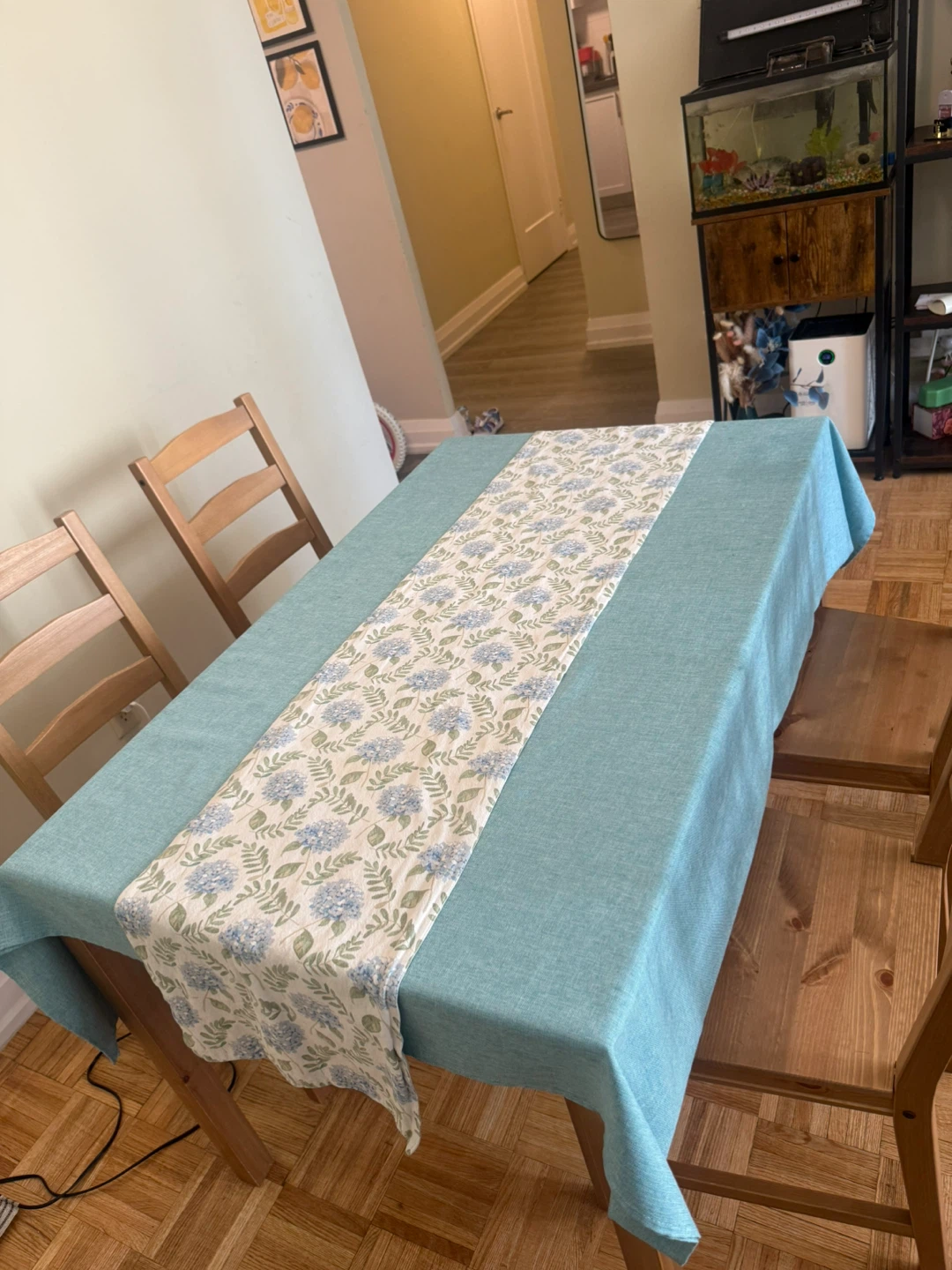 IKEA HÄGERNÄS Table and 4 Chairs