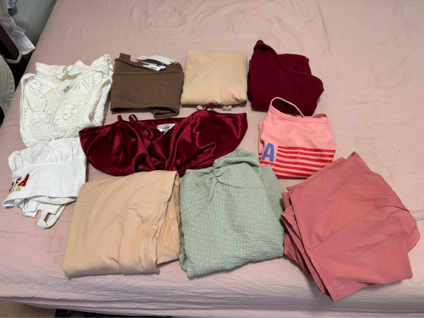 Women's Clothing Bundle - Various Tops & Bottoms - photo 3