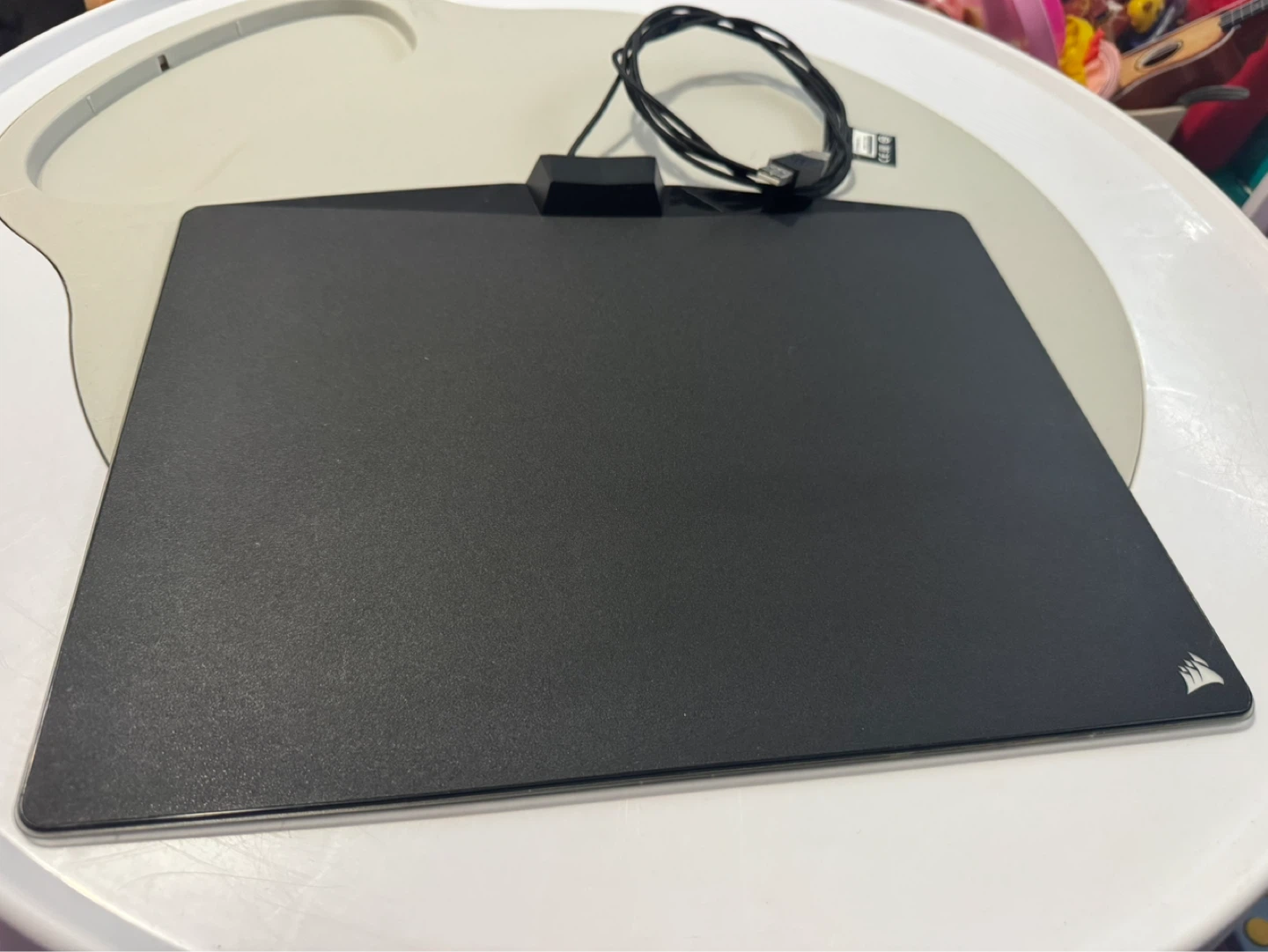 Corsair MM700 RGB Extended Cloth Mousepad