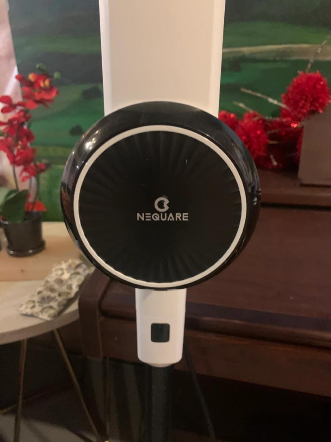 Neguare Stick Vacuum Cleaner - photo 2