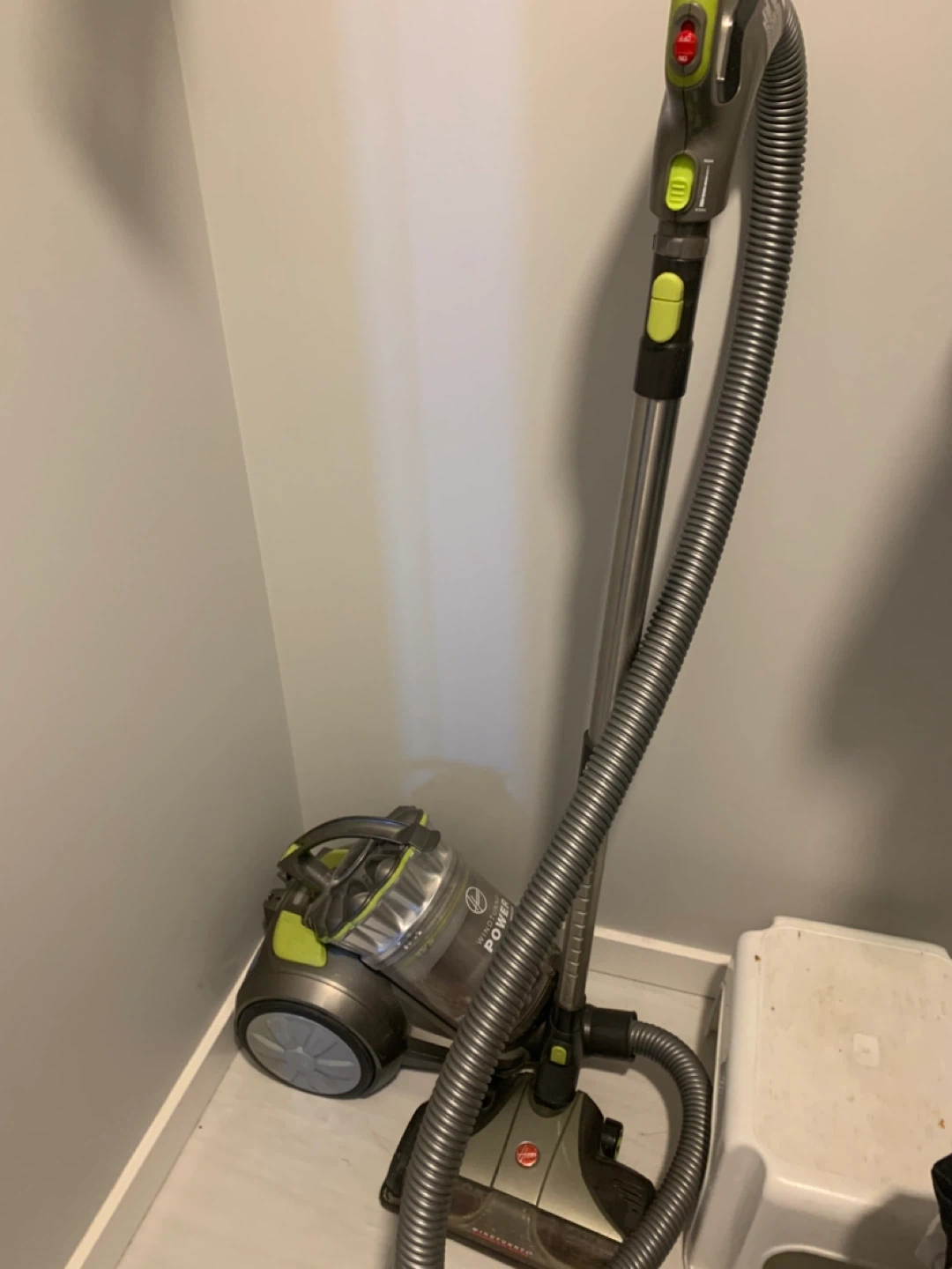 Hoover WindTunnel Power Canister Vacuum