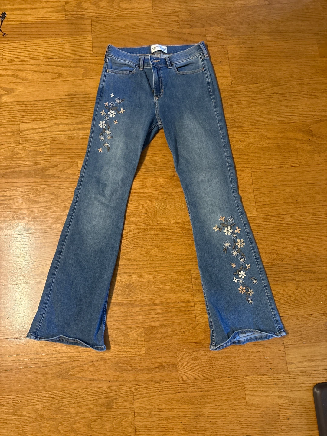 Abercrombie Kids High Rise Flare Jeans with Floral Embroidery
