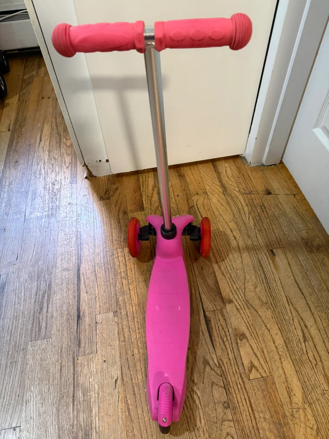 Kimo 3-Wheel Kids Scooter - photo 2