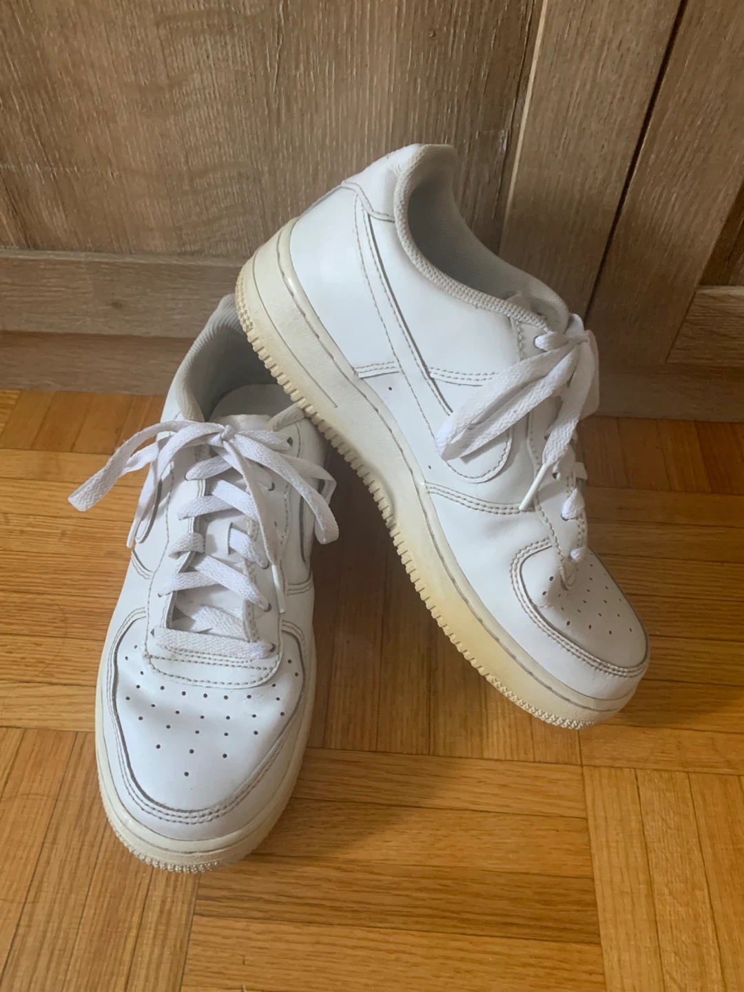 Nike Air Force 1 White Sneakers US 6Y M