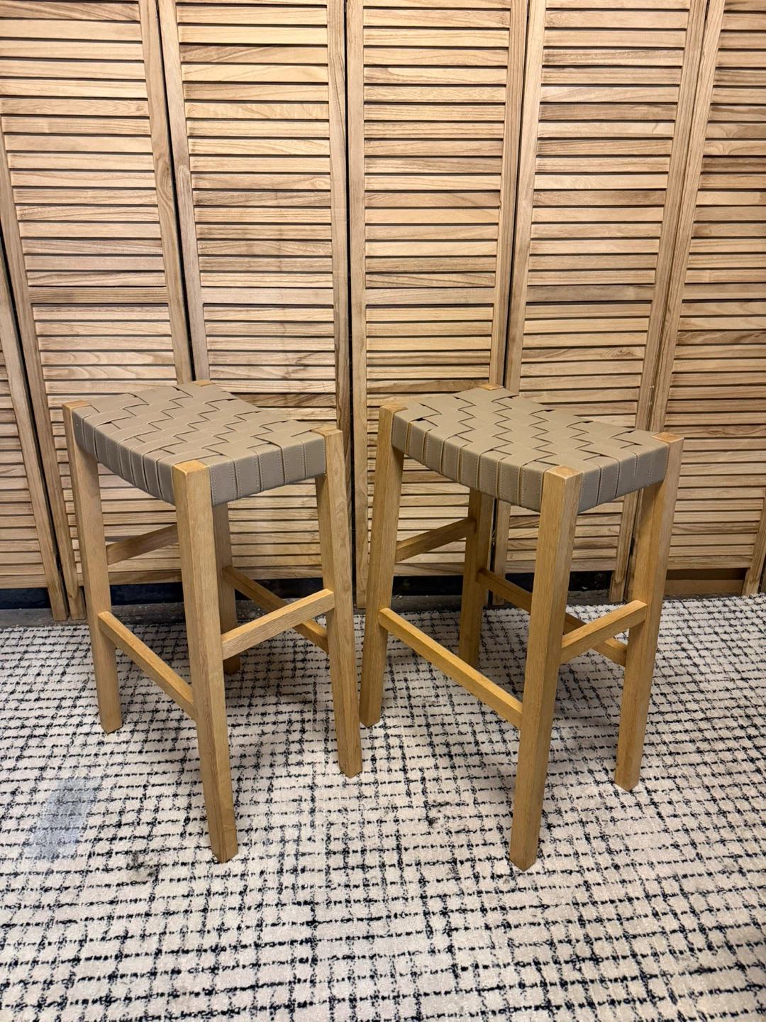 Bar Stools - photo 4