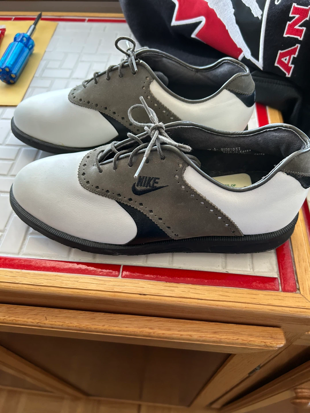 Nike Golf Shoes - White/Grey