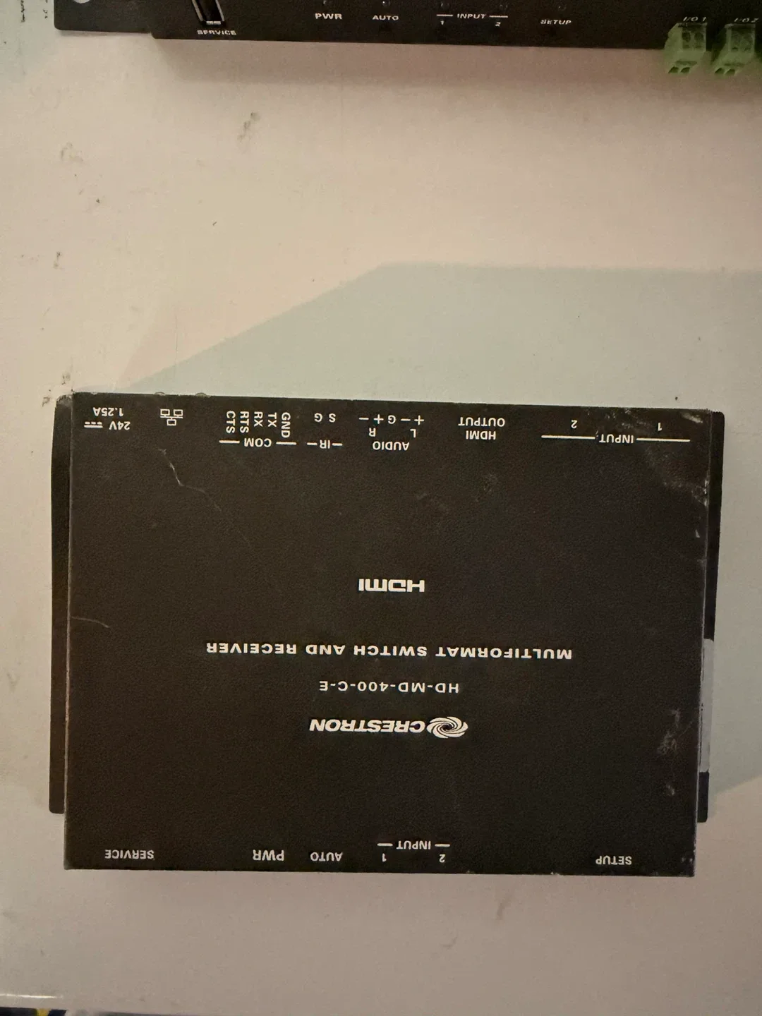 Crestron HD-MD400-C-E MultiFormat Switch and Receiver
