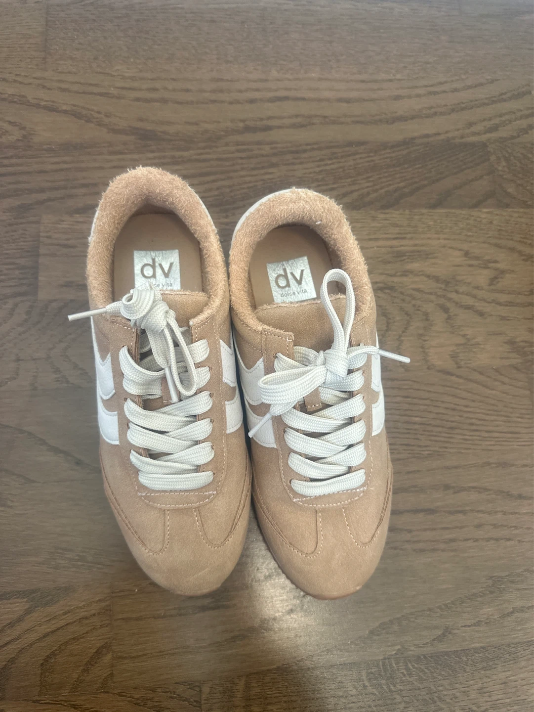 DV Dolce Vita Suede Sherpa Lined Sneakers - photo 2