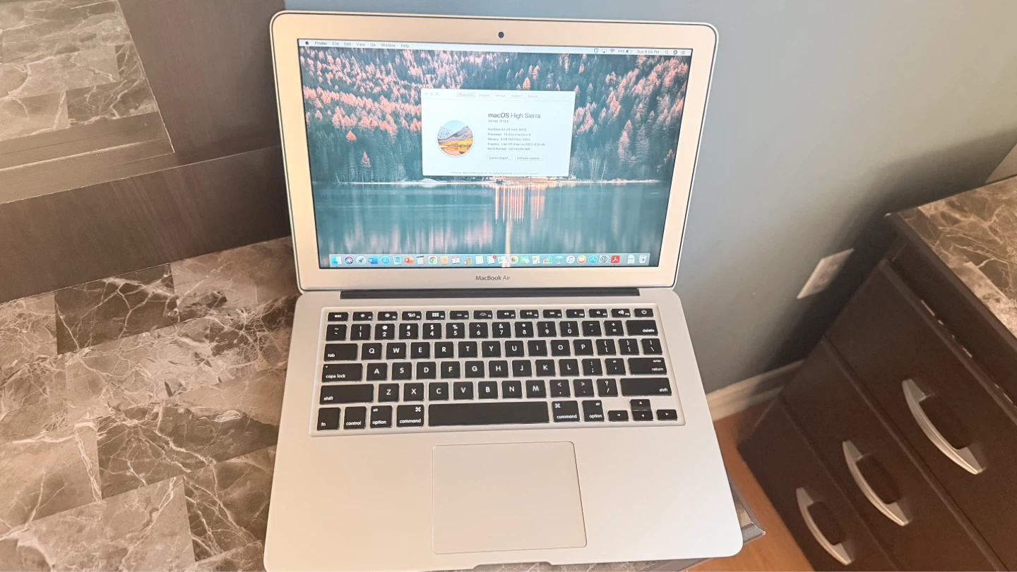 Apple MacBook Air 13-inch - photo 2
