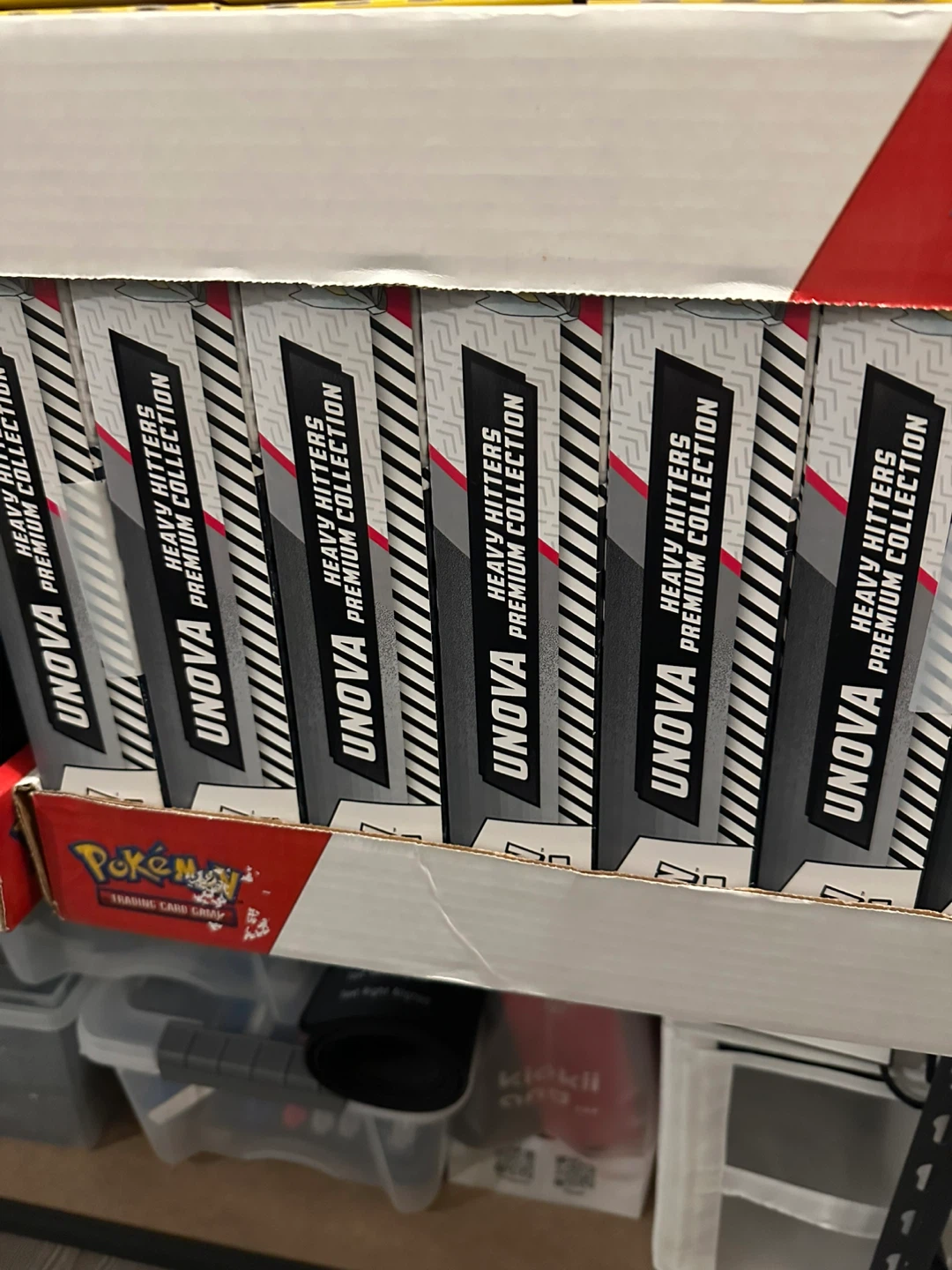 Pokémon TCG Unova Heavy Hitters Premium Collection
